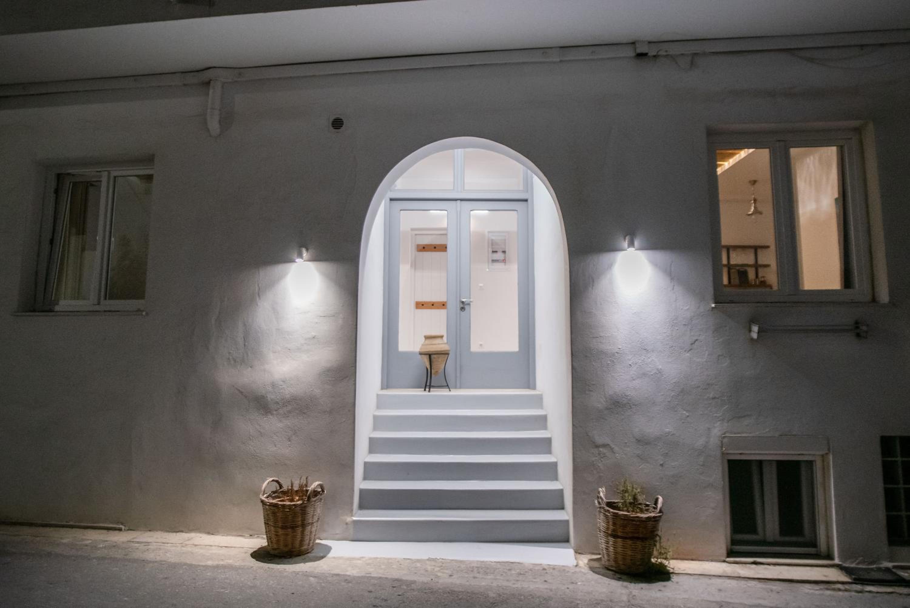 Helmos Premium Studio photo 3