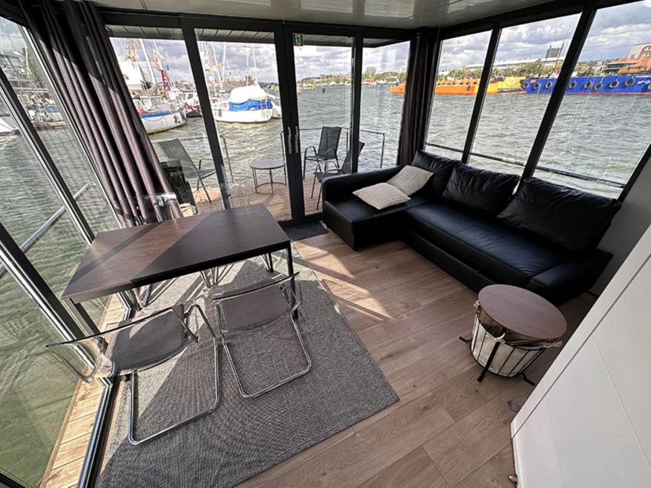 MOLLÖSUND - Hausboot im Herzen von Göteborg view 2