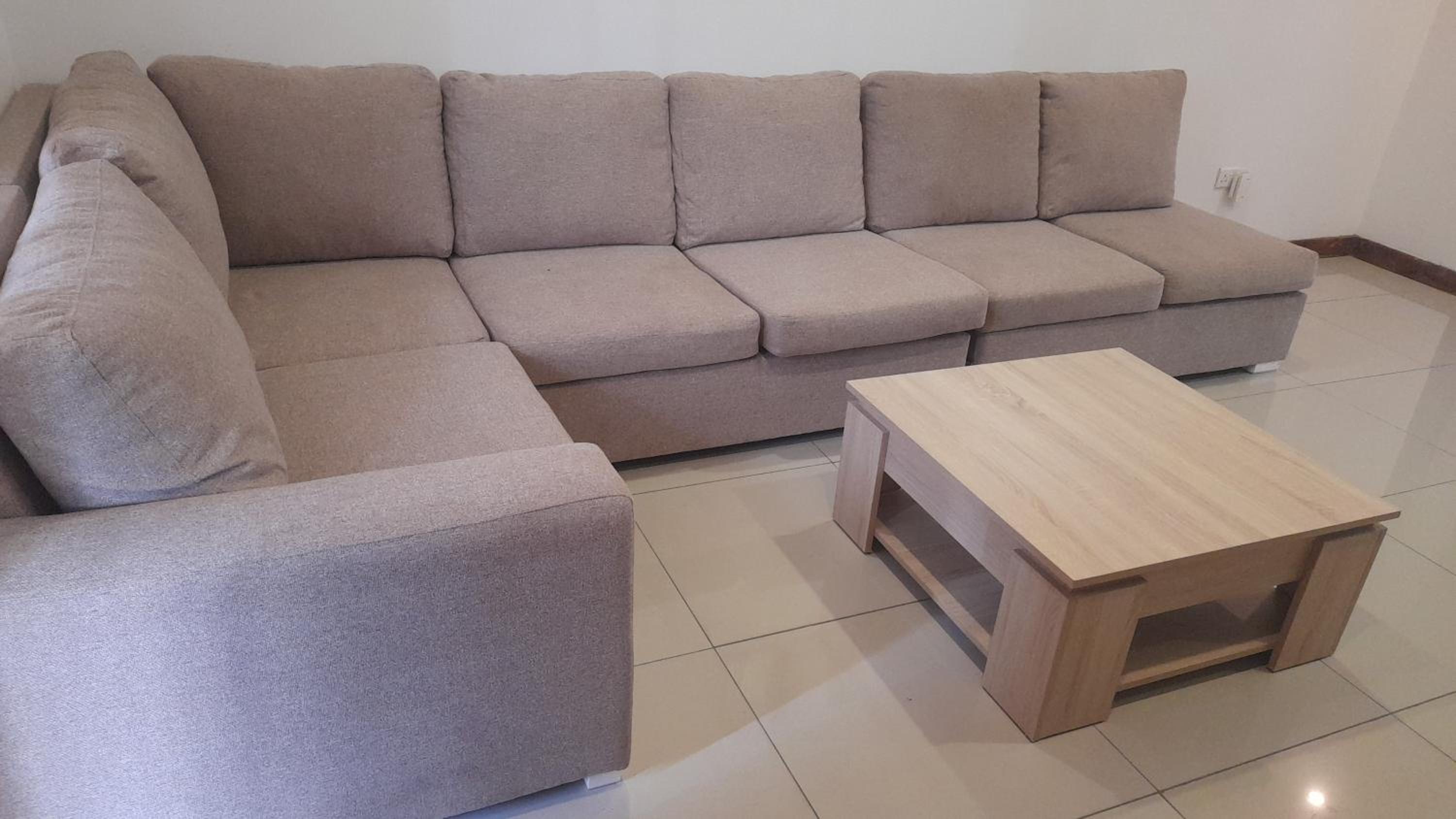 Lorraine Court Apartment- 2 bedrooms view 2