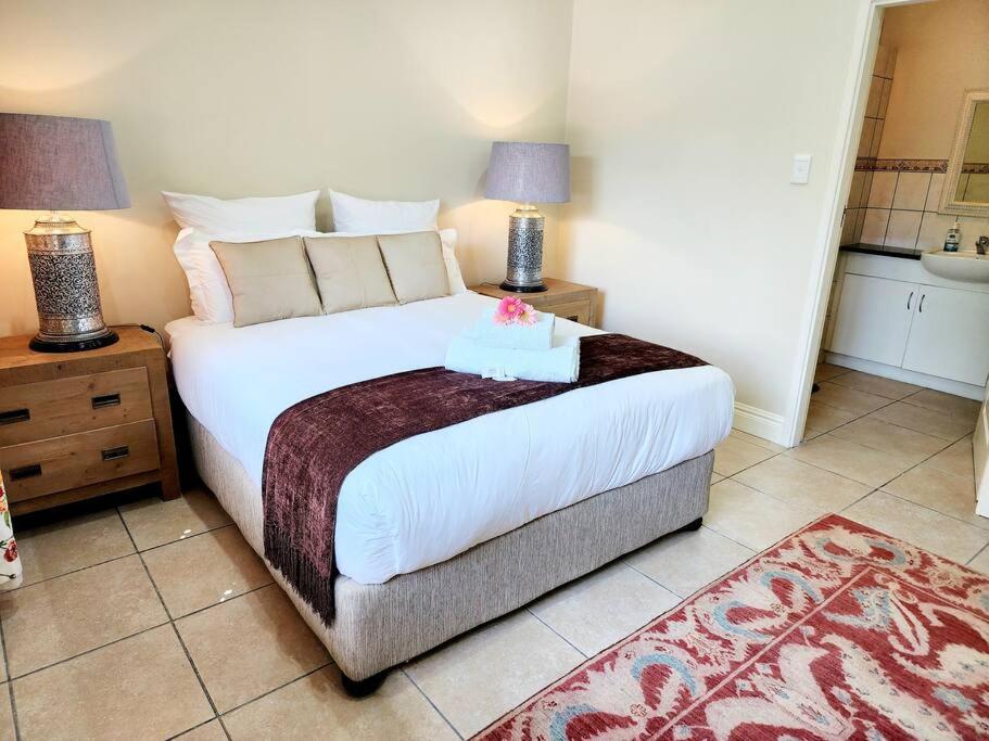 Villa T5 - Selborne Golf Estate view 3