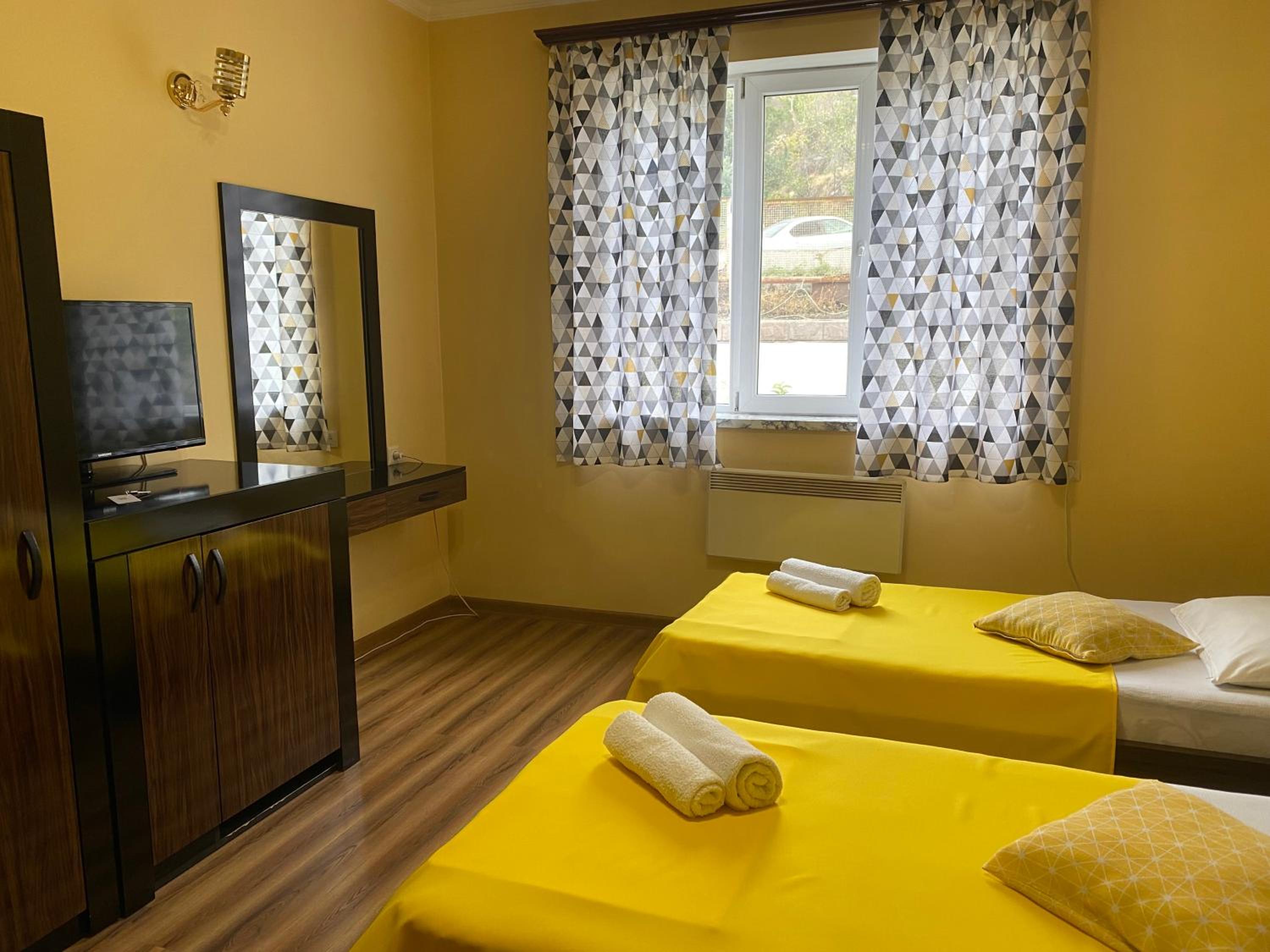 Aygestan Hotel