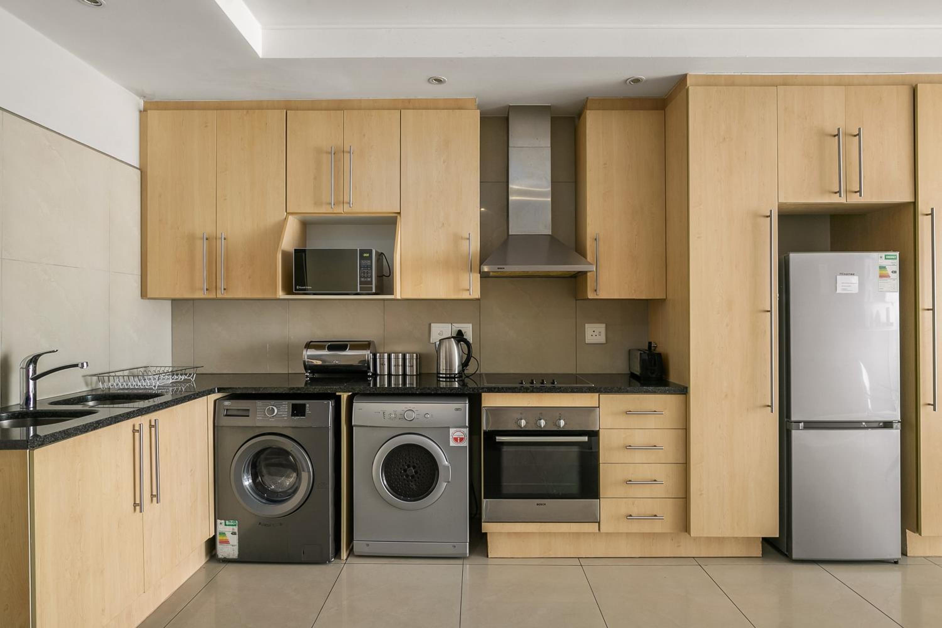 Hydro Park Residences in Sandton WITH GENERATOR