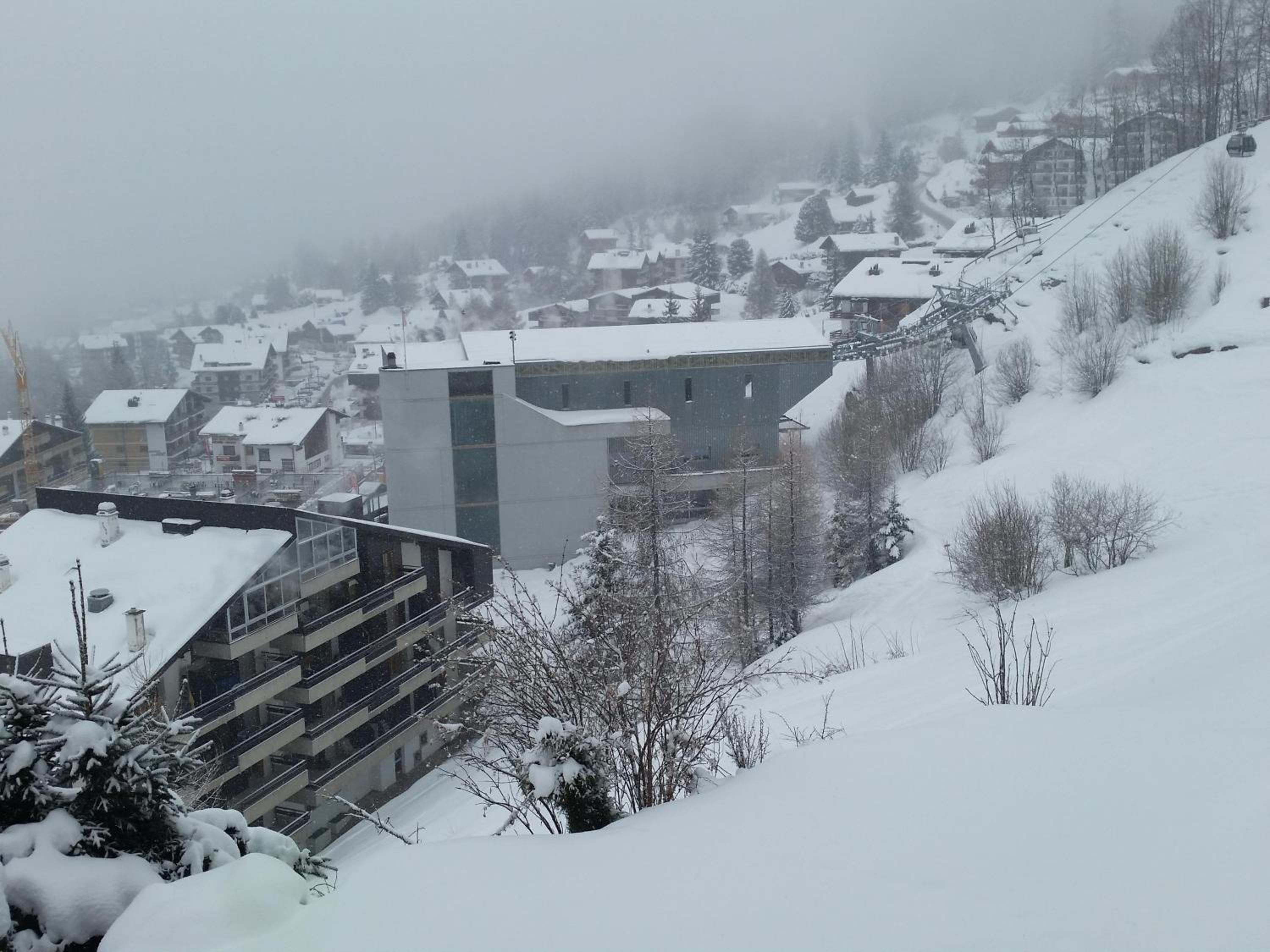 Penthouse les Telecabines view 4