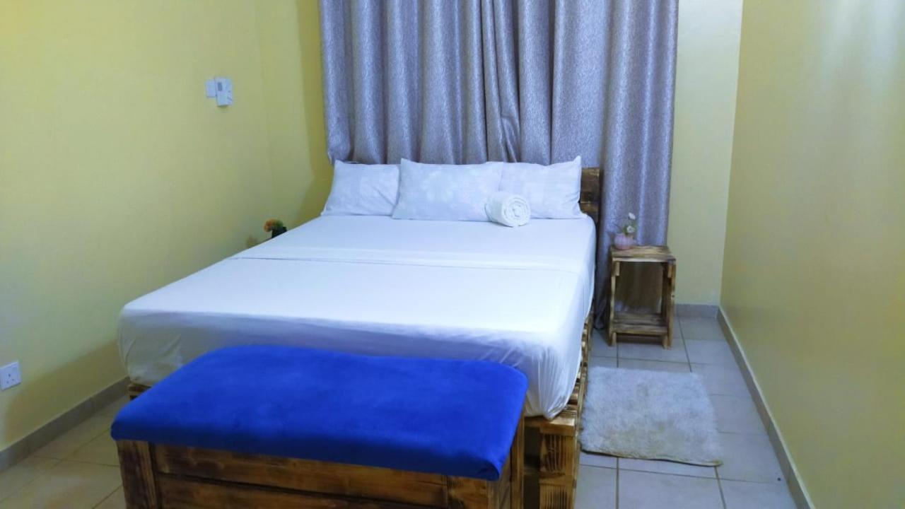 Lux Suites Mtwapa Holiday Home view 3
