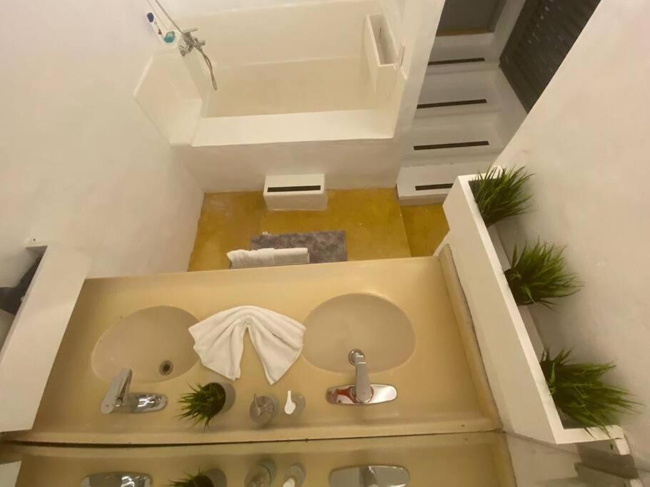 Spectacular Cozy Sea View Staffed Villa