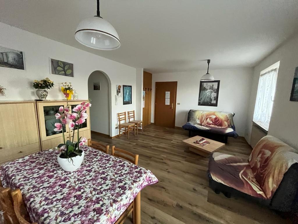 Appartamenti Casa Pineta view 2