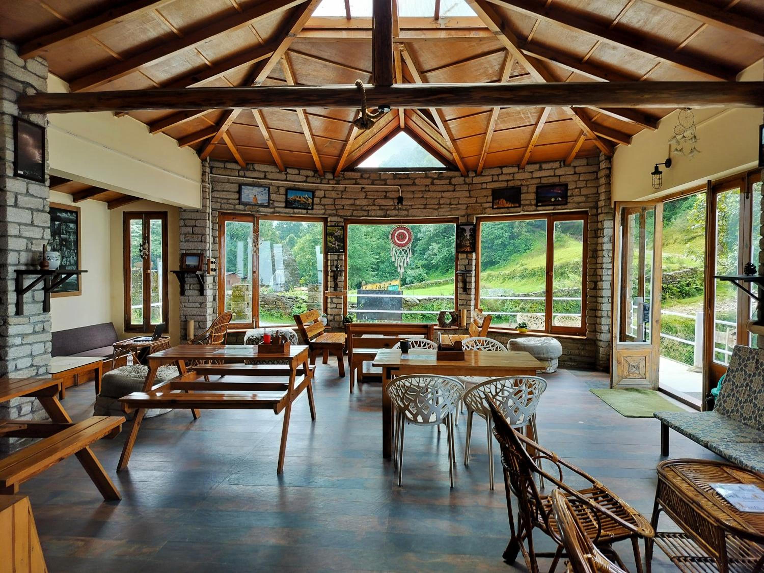 Simba Jungle Lodge, Binsar Wildlife Sanctuary view 2