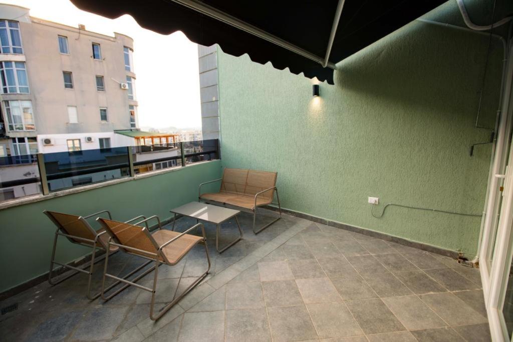 Luxury Apartment at Condor Center
