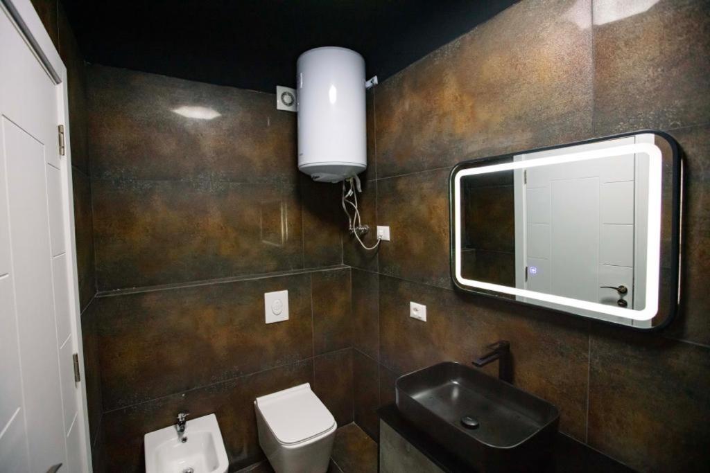 Luxury Apartment at Condor Center