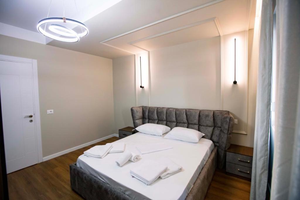 Luxury Apartment at Condor Center