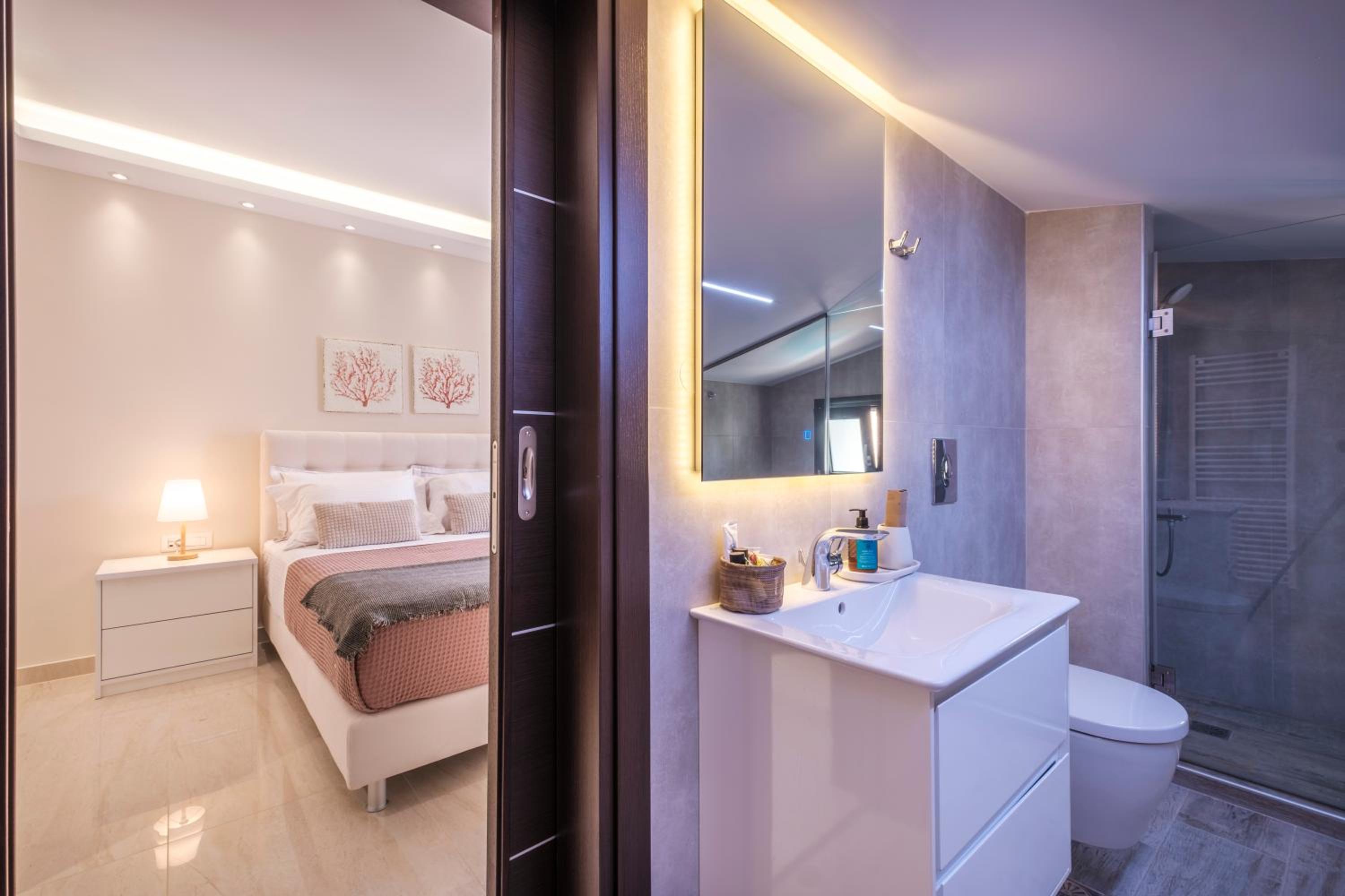 Shemesh Residence