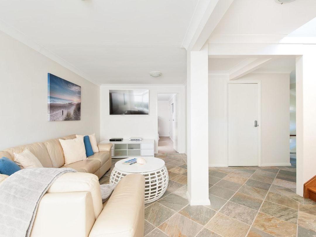 Beachside Haven - Your Perfect Oasis Home