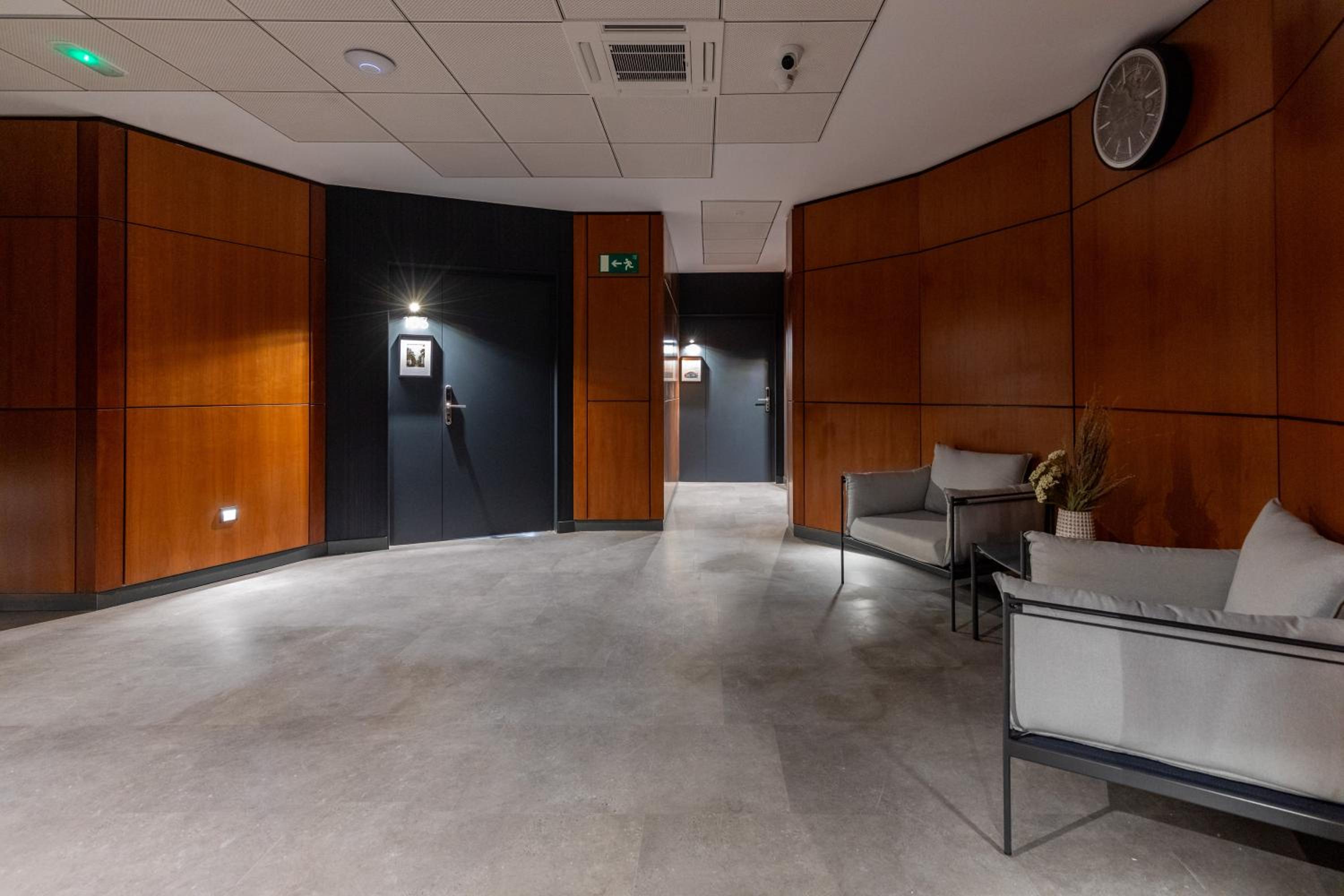 Calatrava by Alma Suites