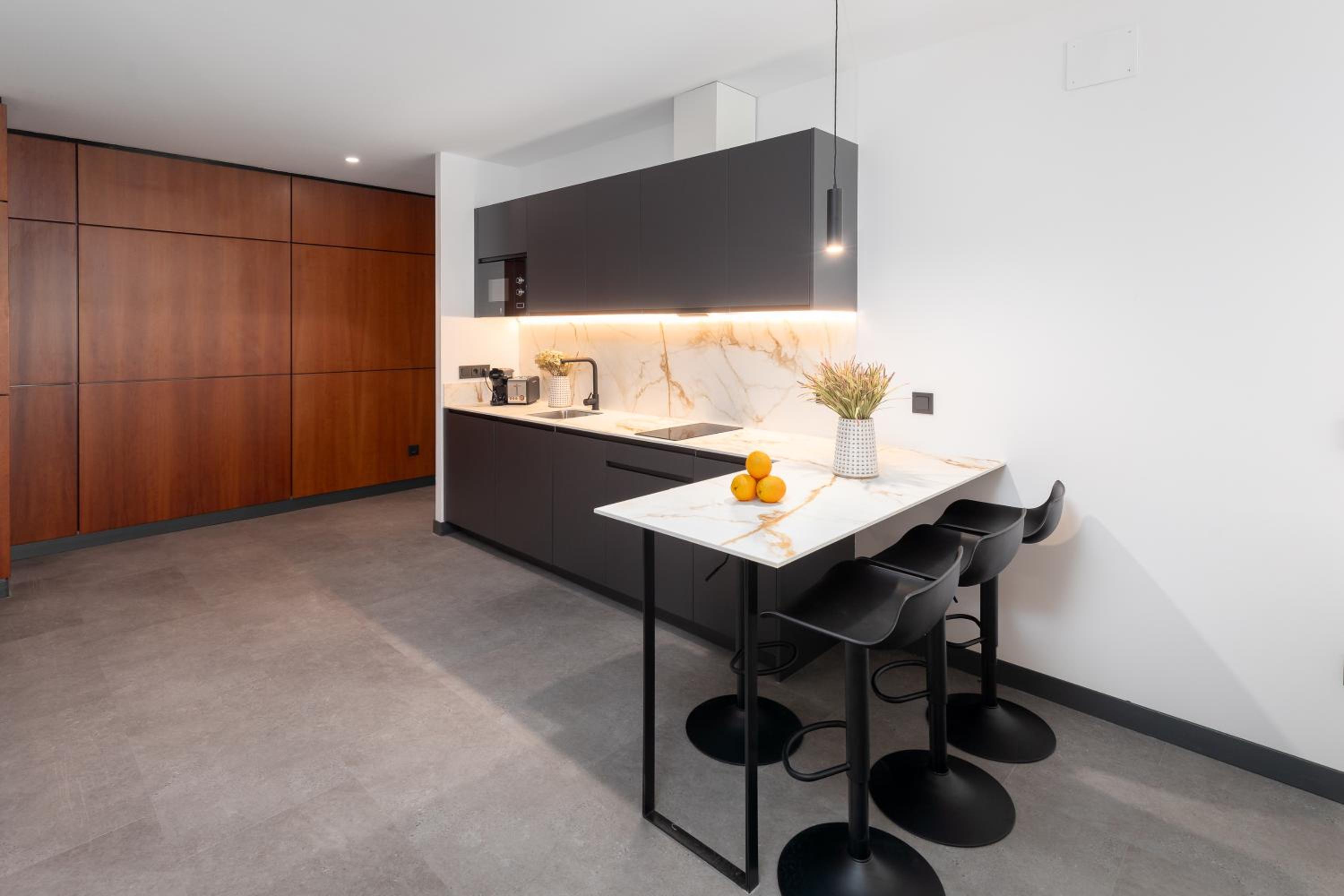 Calatrava by Alma Suites