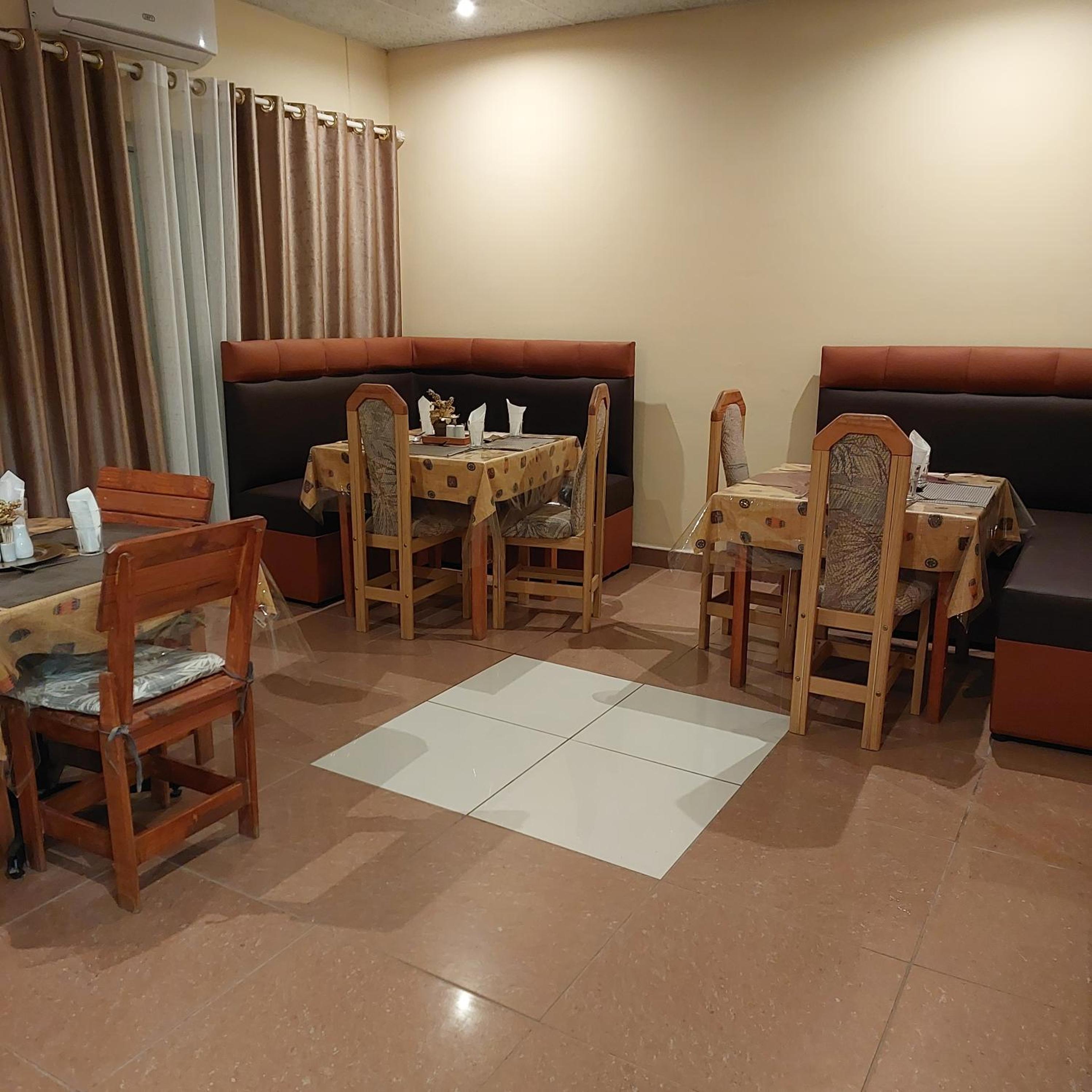 Epikaizo Guest House
