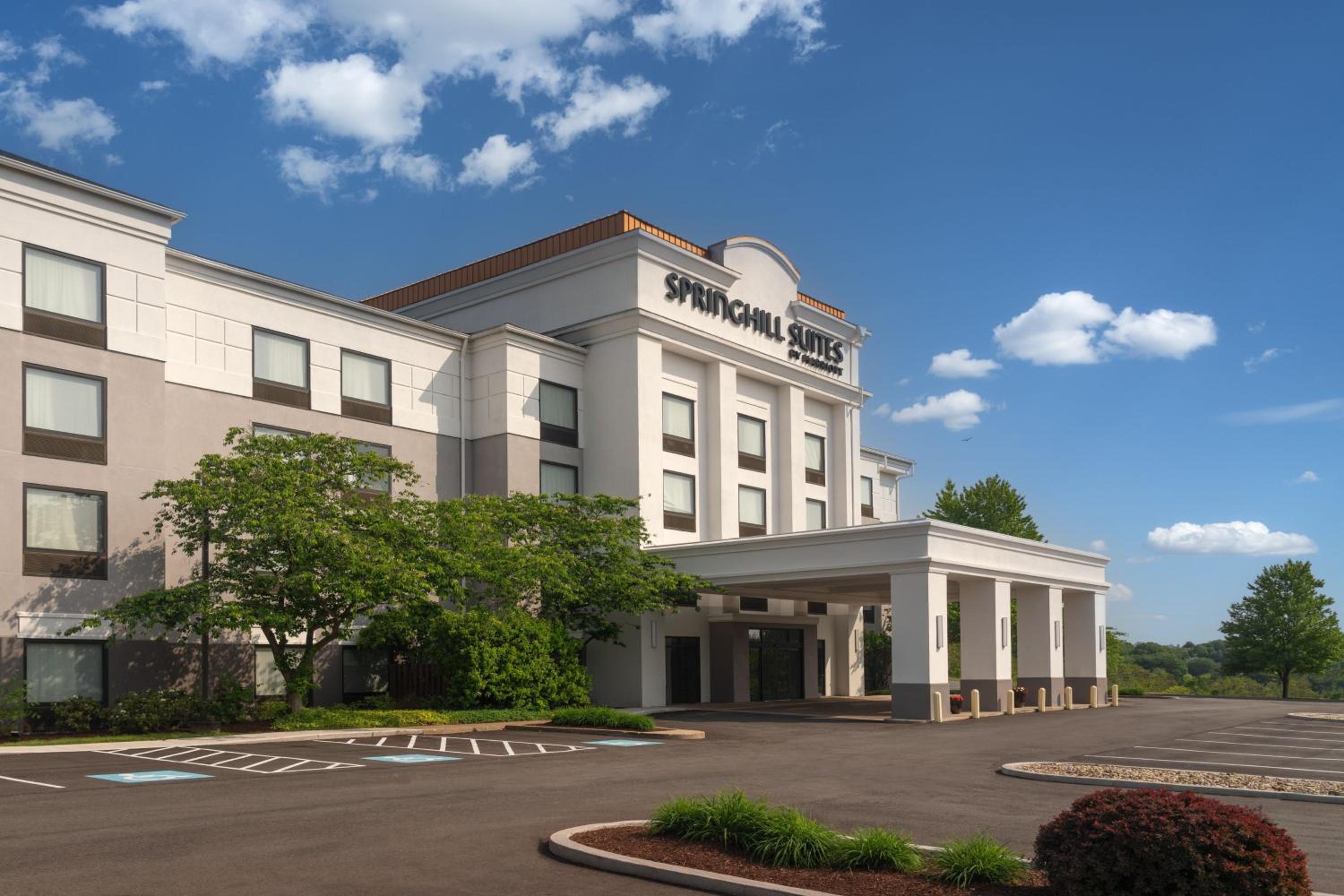 Hotel SpringHill Suites by Marriott West Mifflin