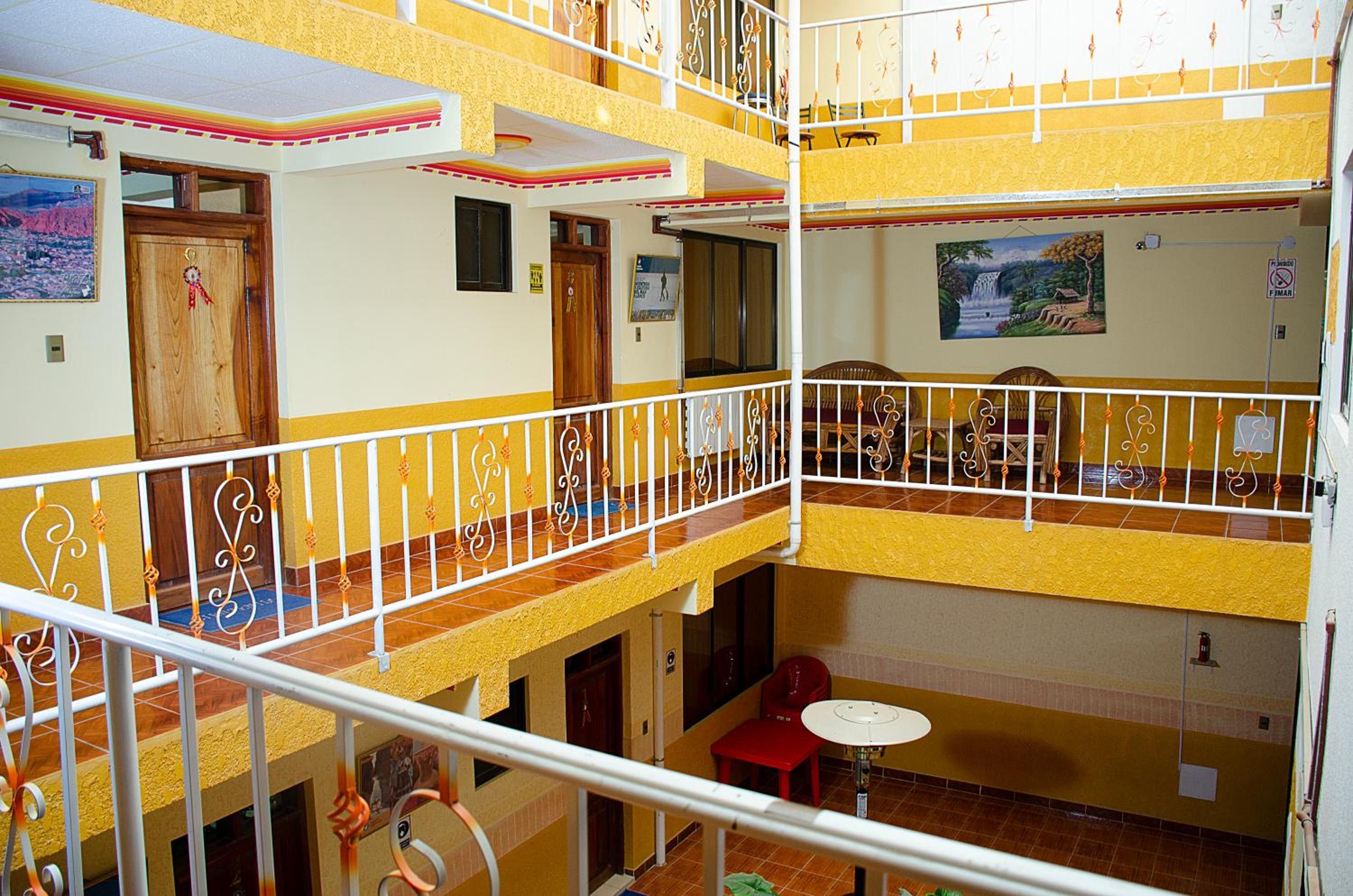 HOSTAL SALARCITO