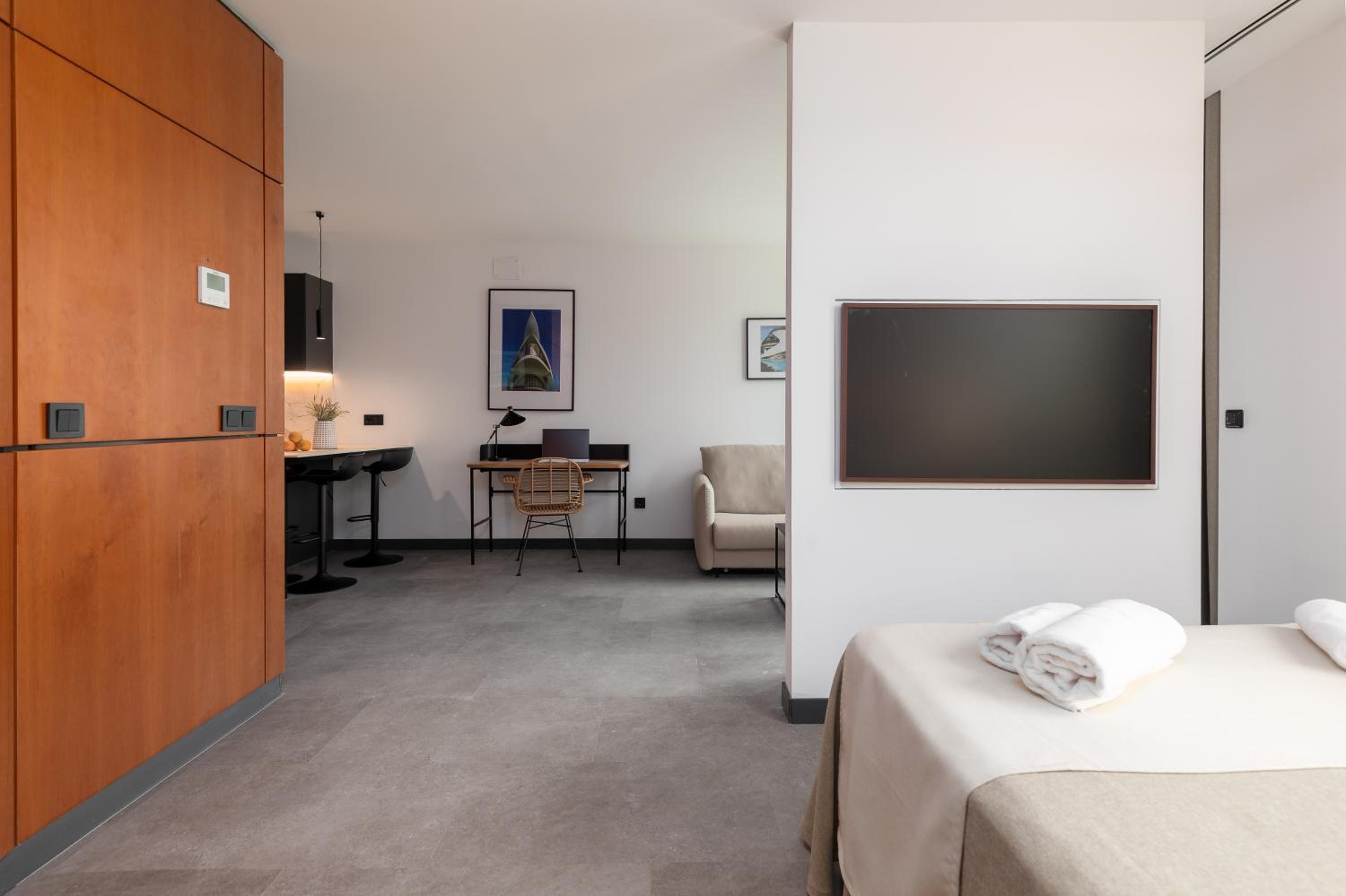 Calatrava by Alma Suites