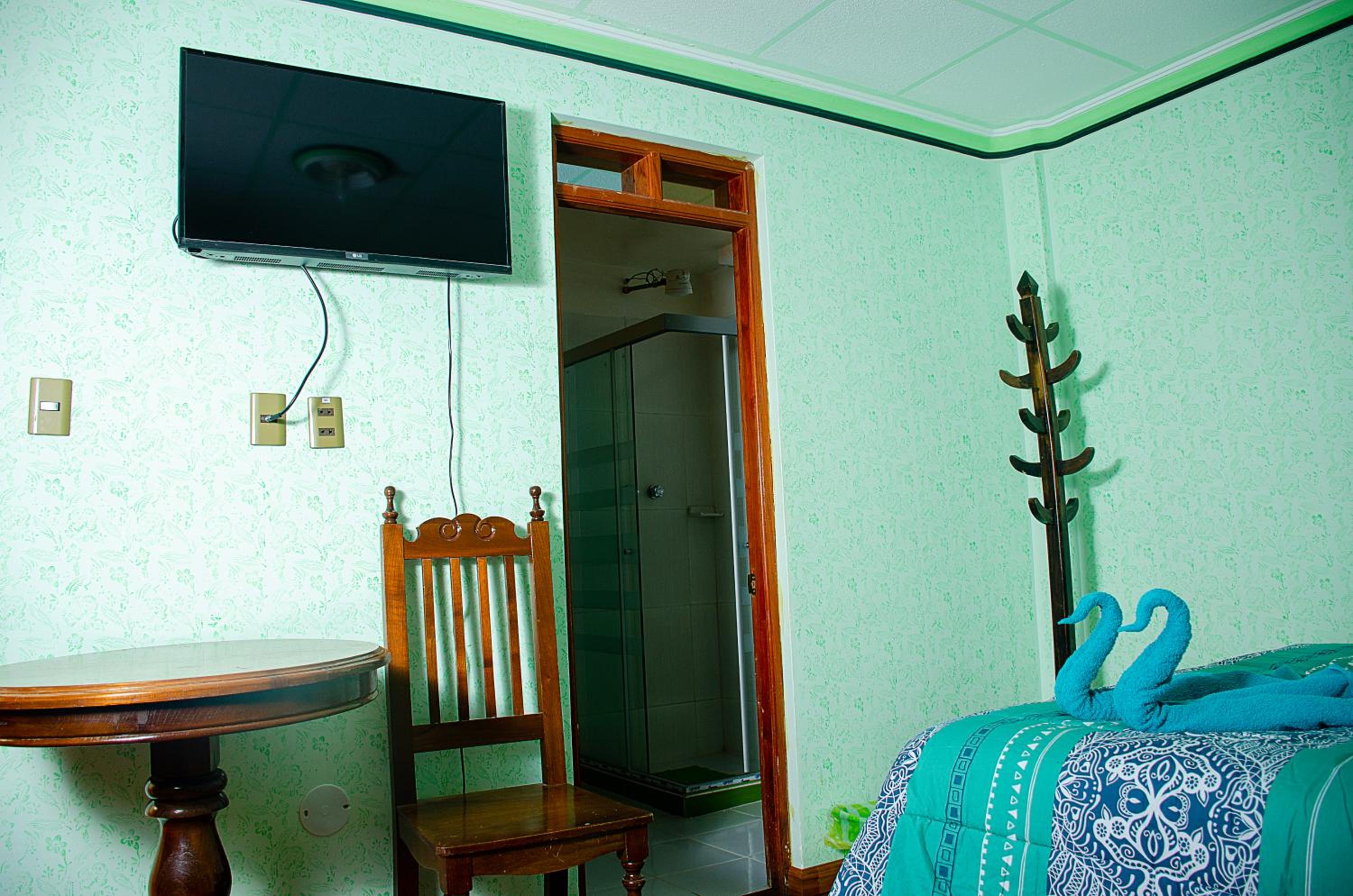 HOSTAL SALARCITO