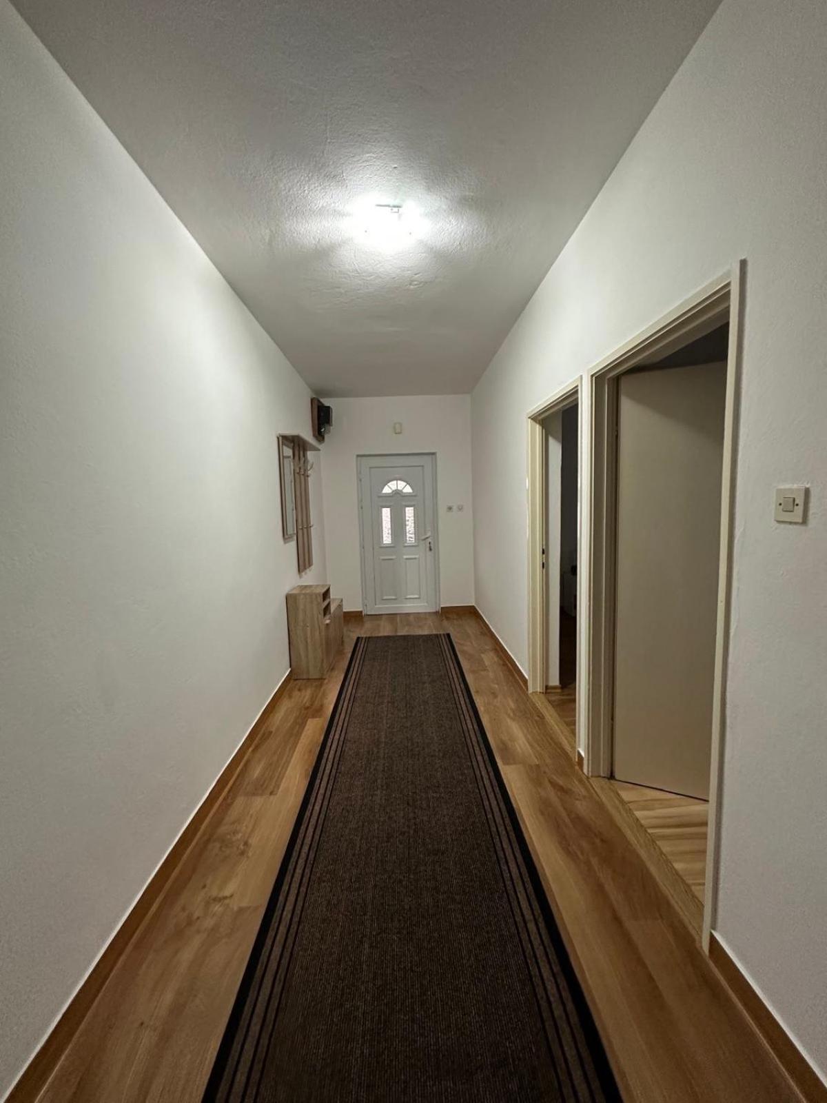 Photo 39