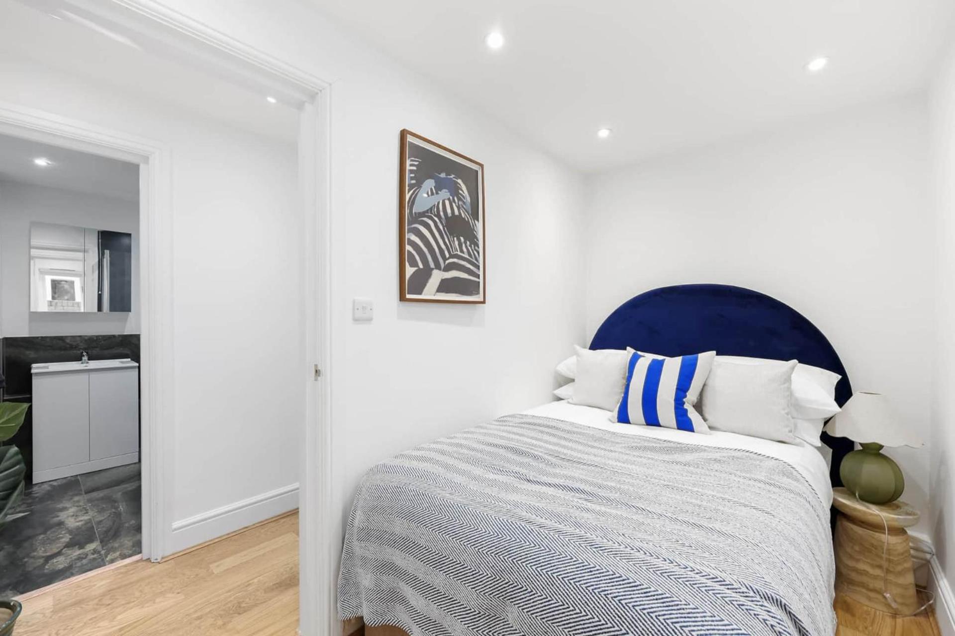 Camden Garden Apartments