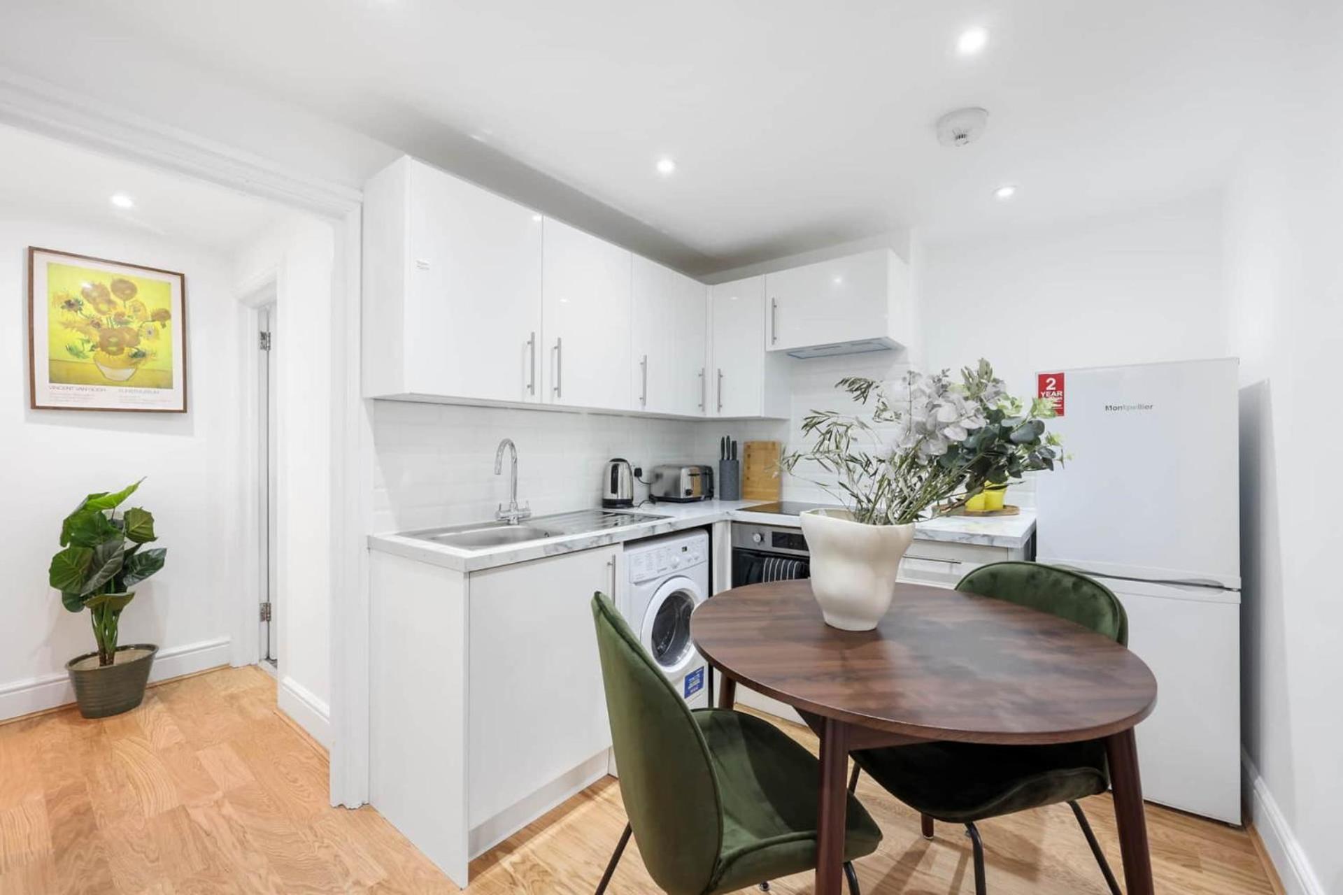 Camden Garden Apartments