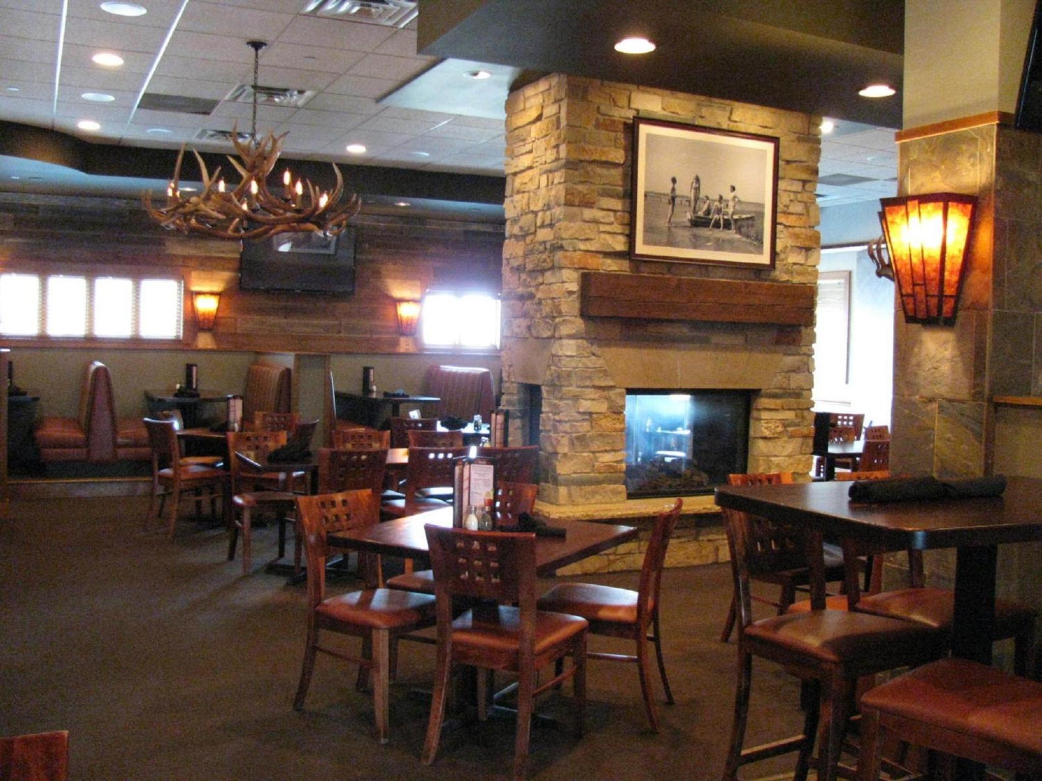 Plymouth Vacations - Country Inn Suites by Radisson, Minneapolis West, MN - Property Image 43