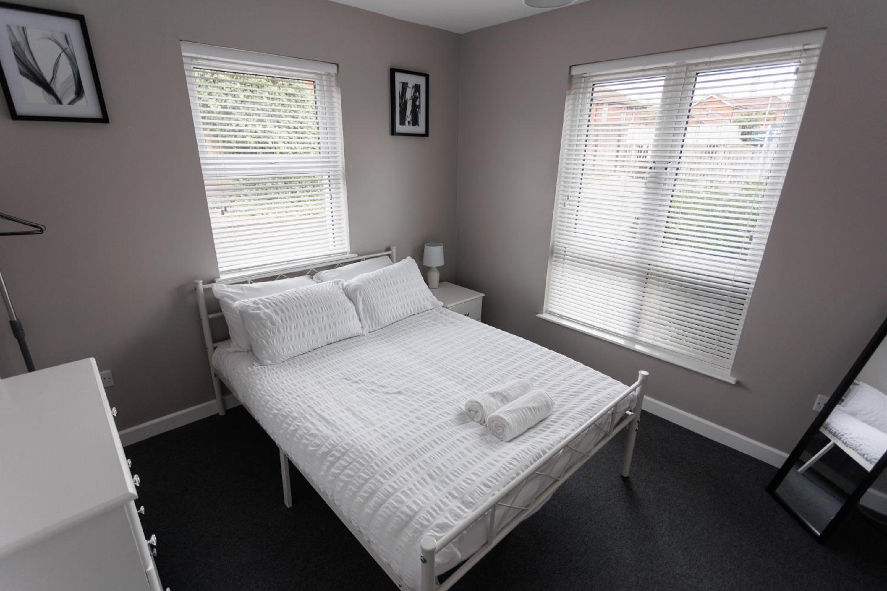 2 Bedroom Ground Floor Apartment