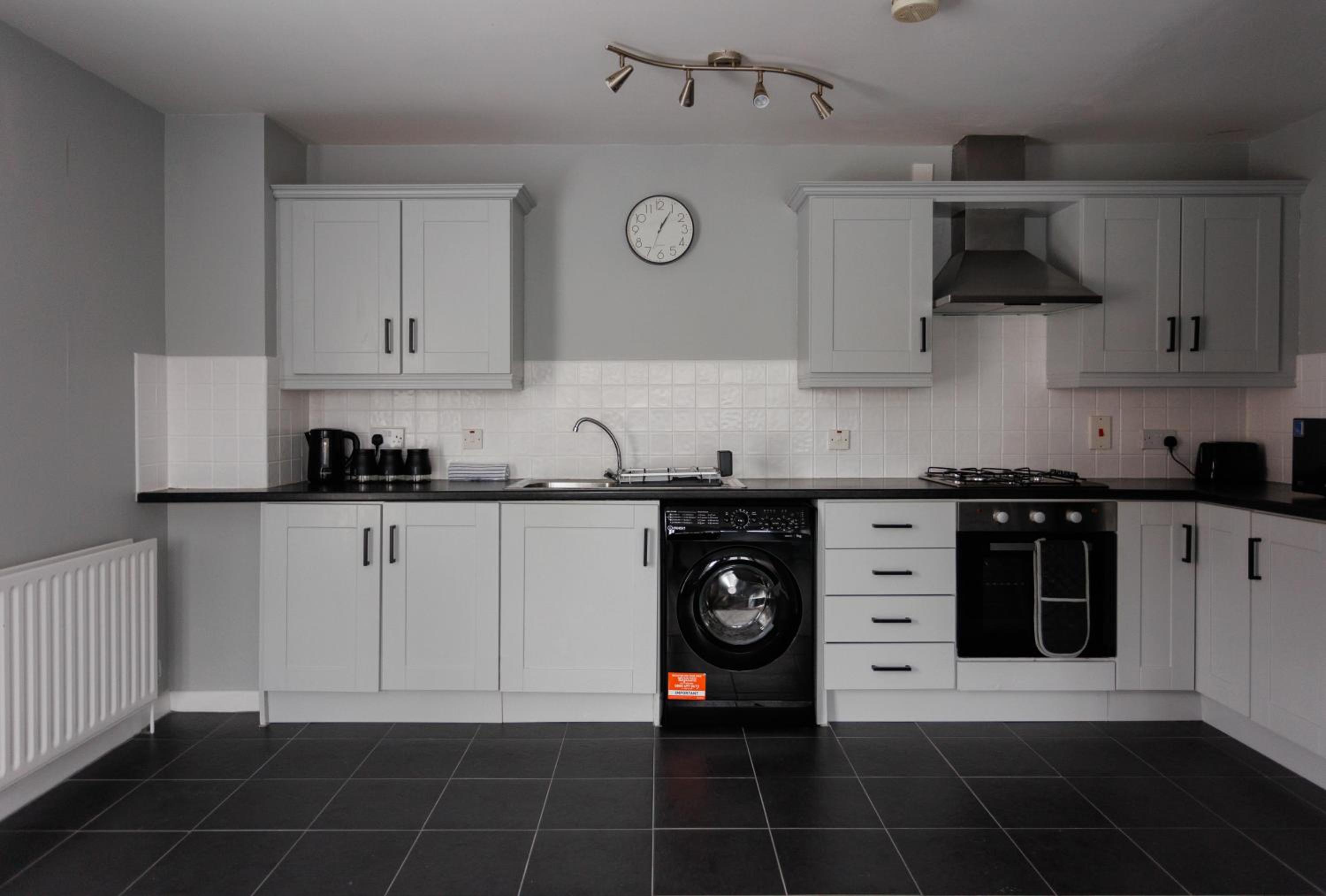 2 Bedroom Ground Floor Apartment