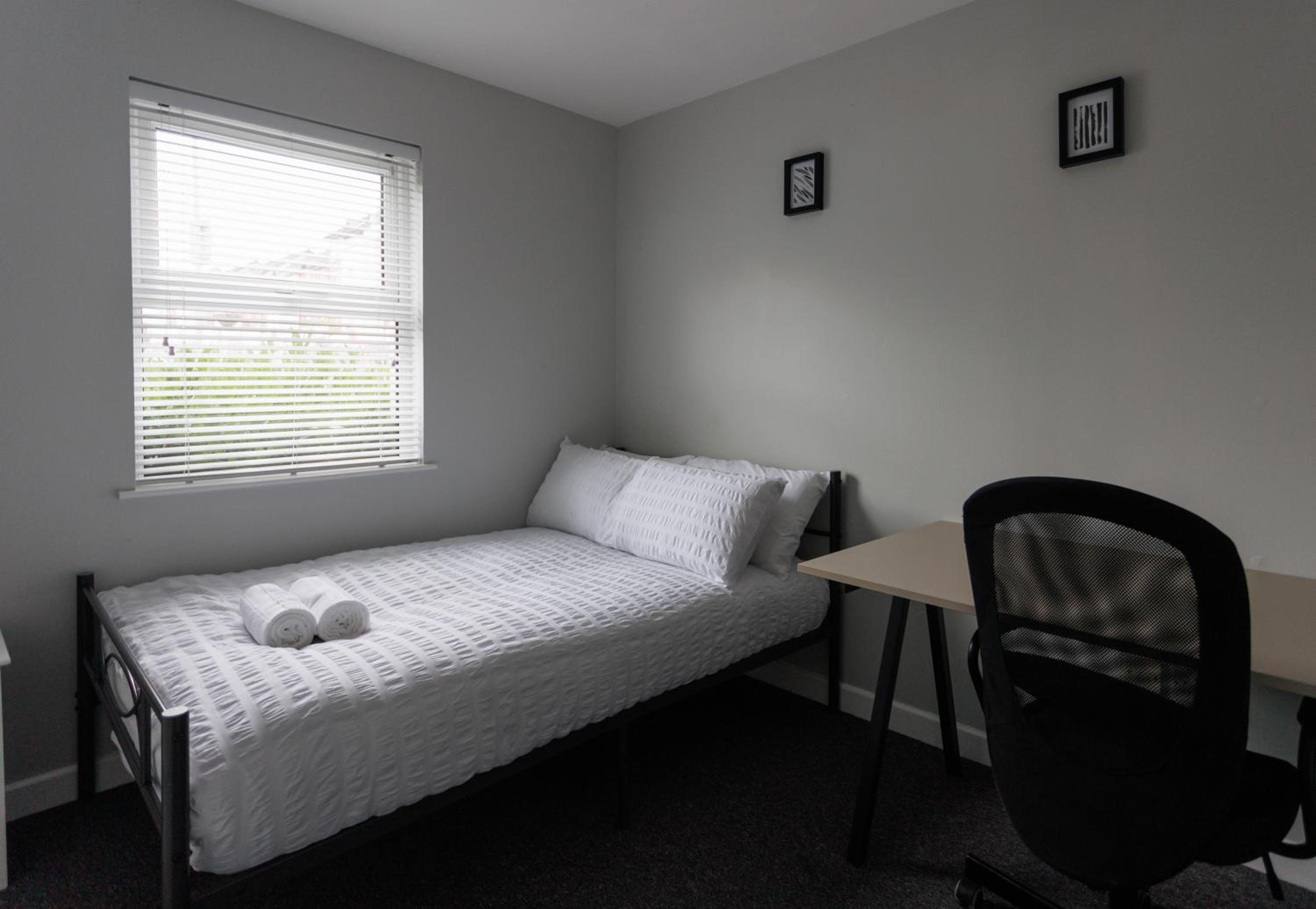 2 Bedroom Ground Floor Apartment