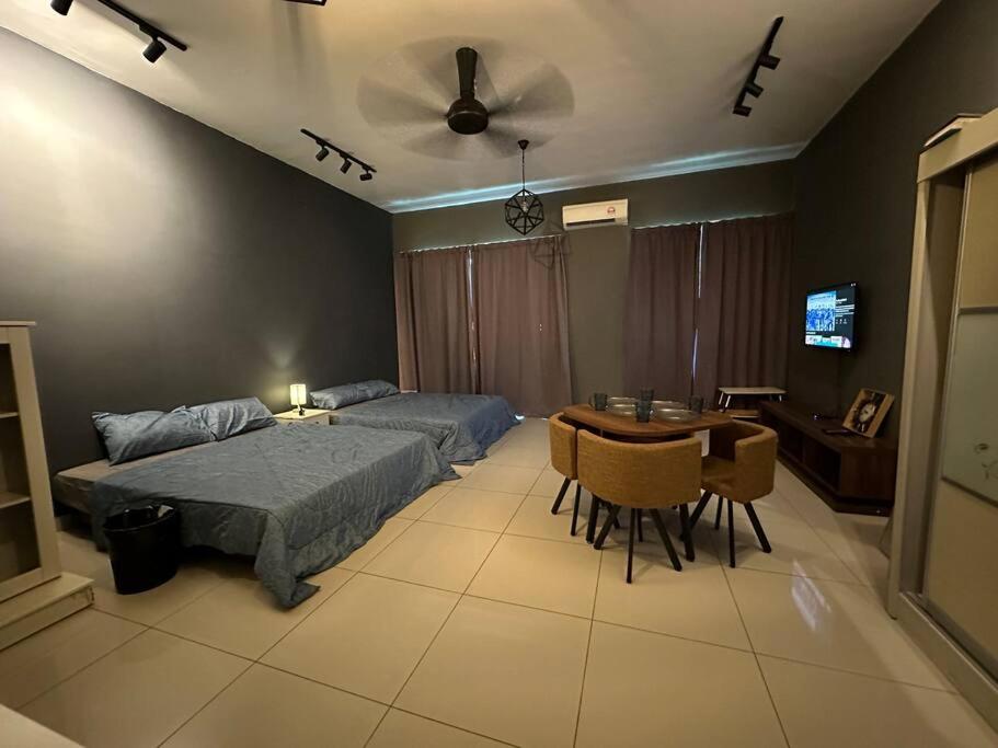 Vertex Studio Wi-Fi & Netflix photo 1