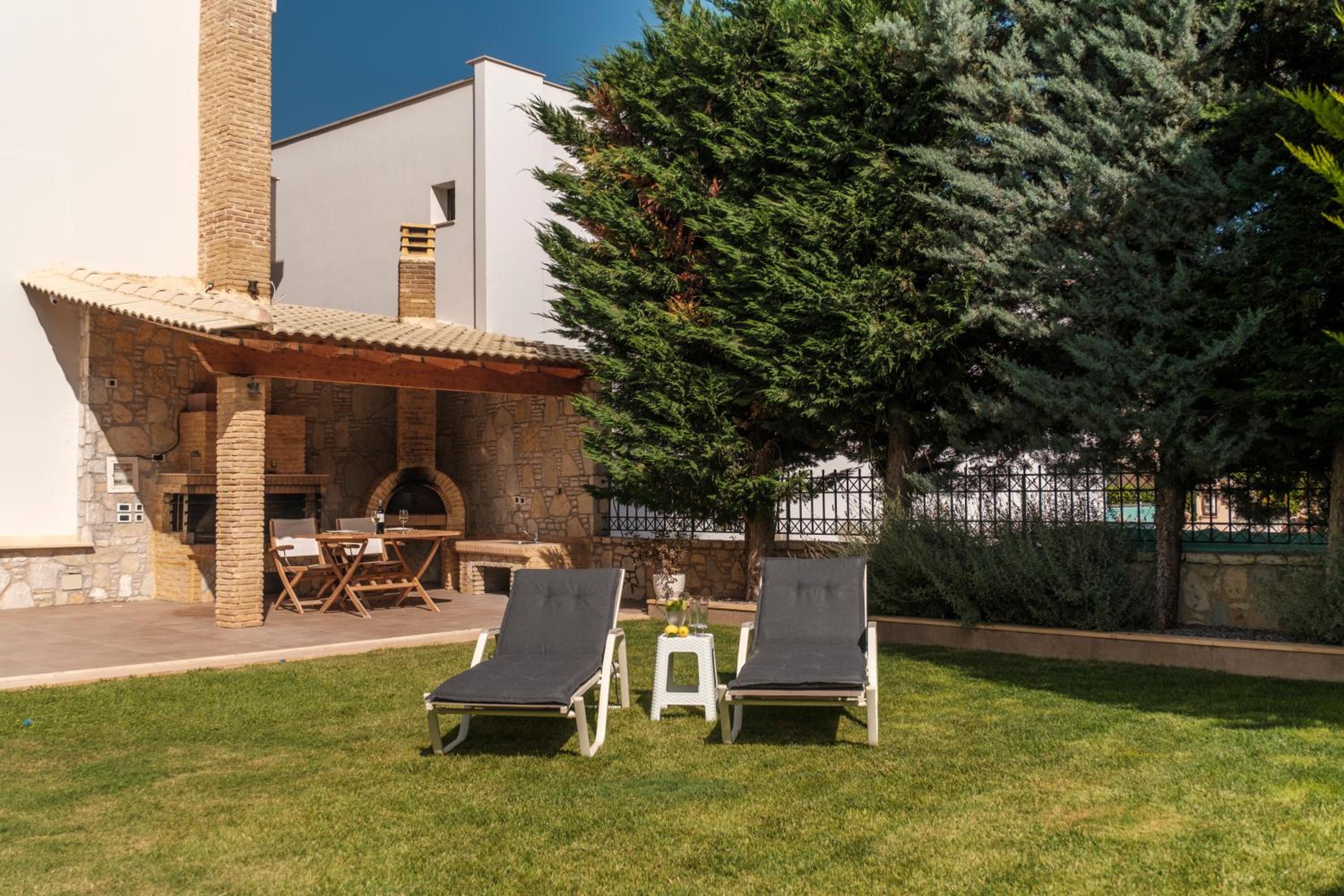 Shemesh Residence