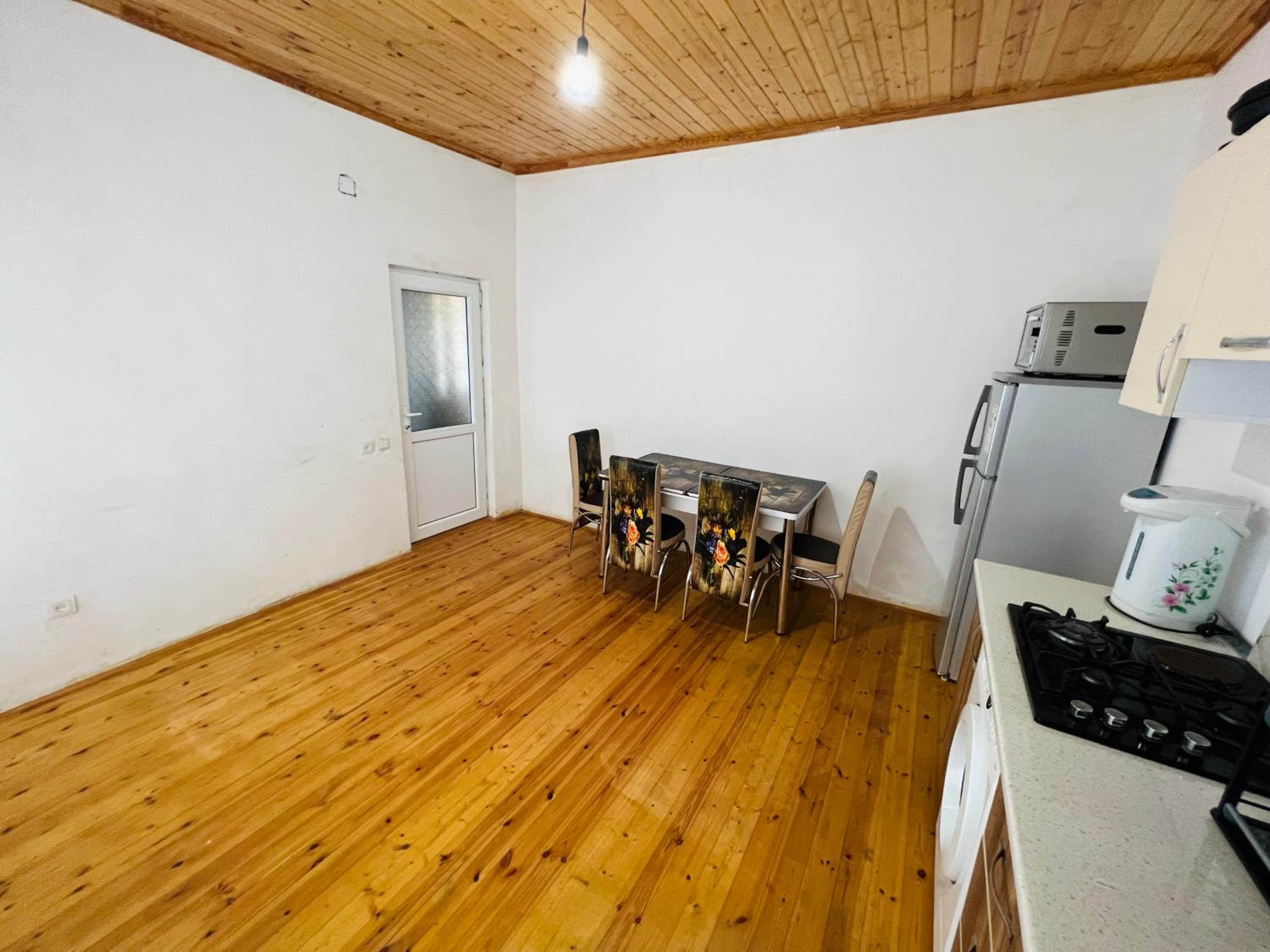 Maricel apartment in Astara