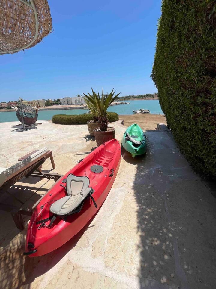 Spacious Villa with private pool-Gouna