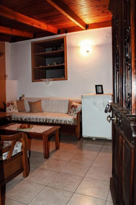 Panthea Cottage