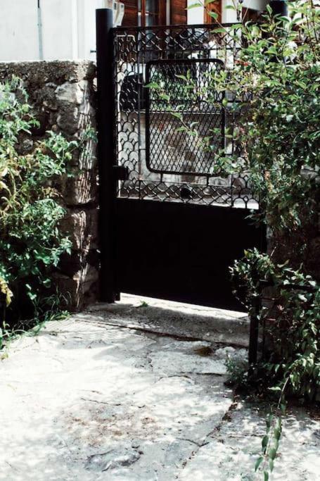 Panthea Cottage