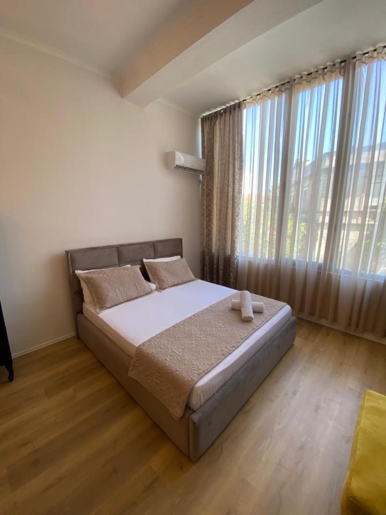 The Duke Apartment City Centre Vlore