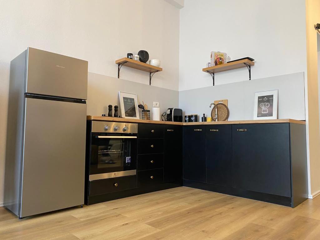 The Duke Apartment City Centre Vlore