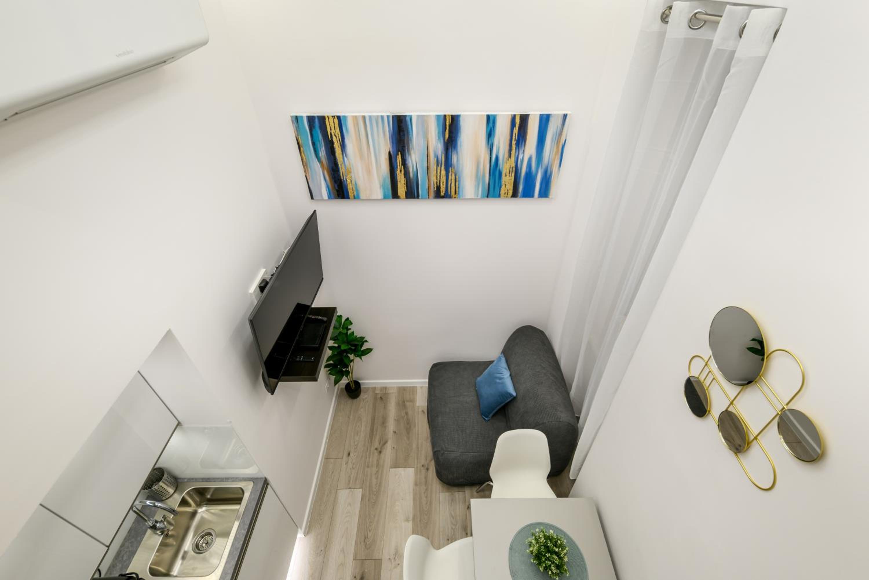 VISEGRADI40 quality apartments view 2