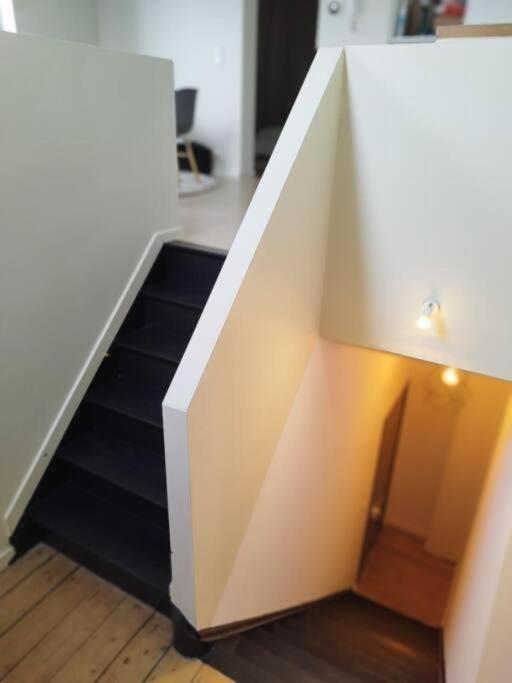 Au pied du mur