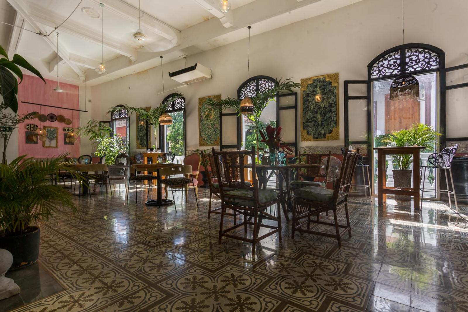 Al Alma Apart-Suites