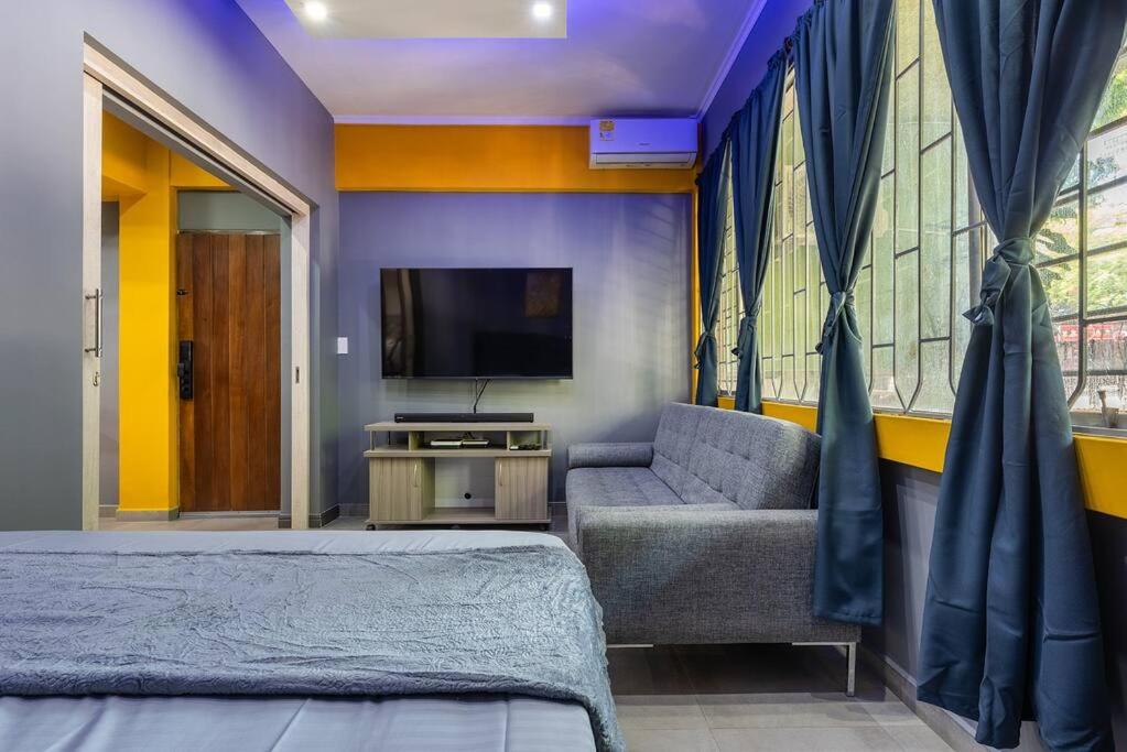 Provenza Garden Jacuzzi Ac Patio Luxury Prime Location