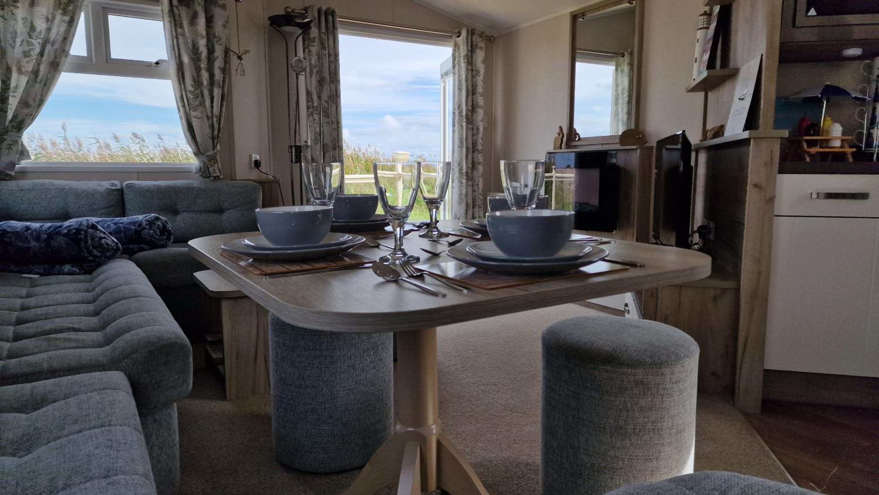 Seaside Heaven - Southerness Caravan Rental view 4