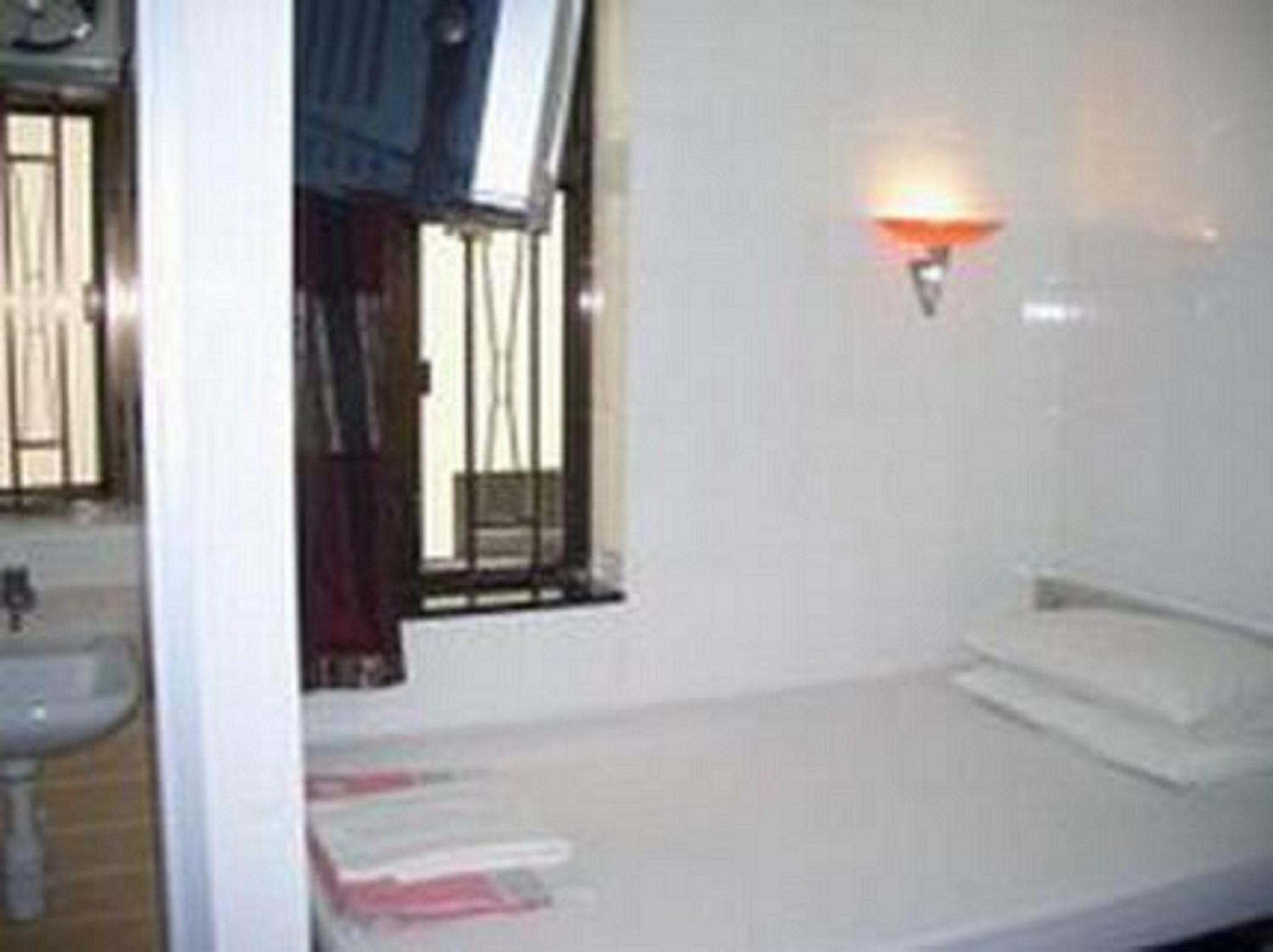 Sun Shine Guest House