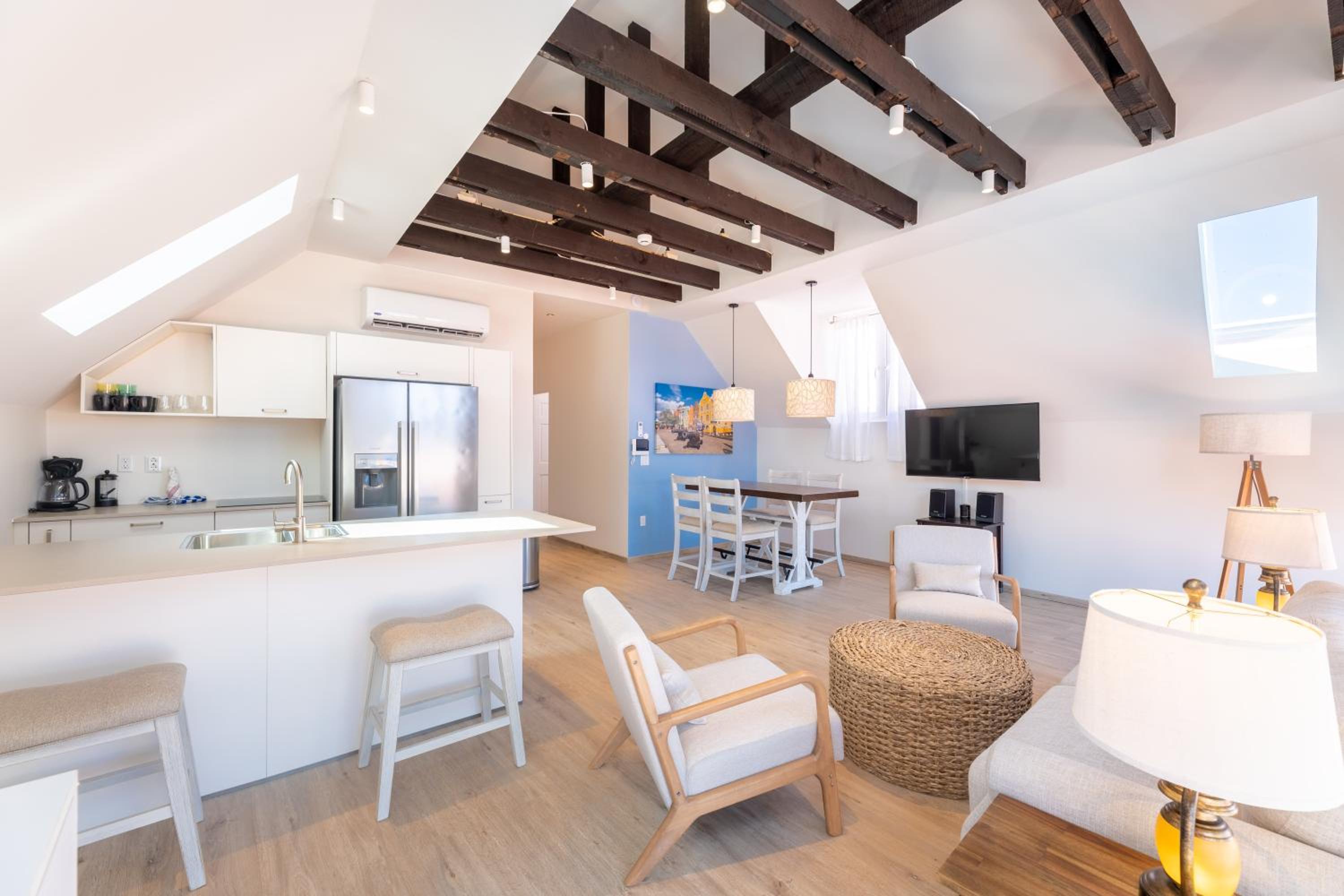 Downtown Dreamstay, Classic 2BR Suites