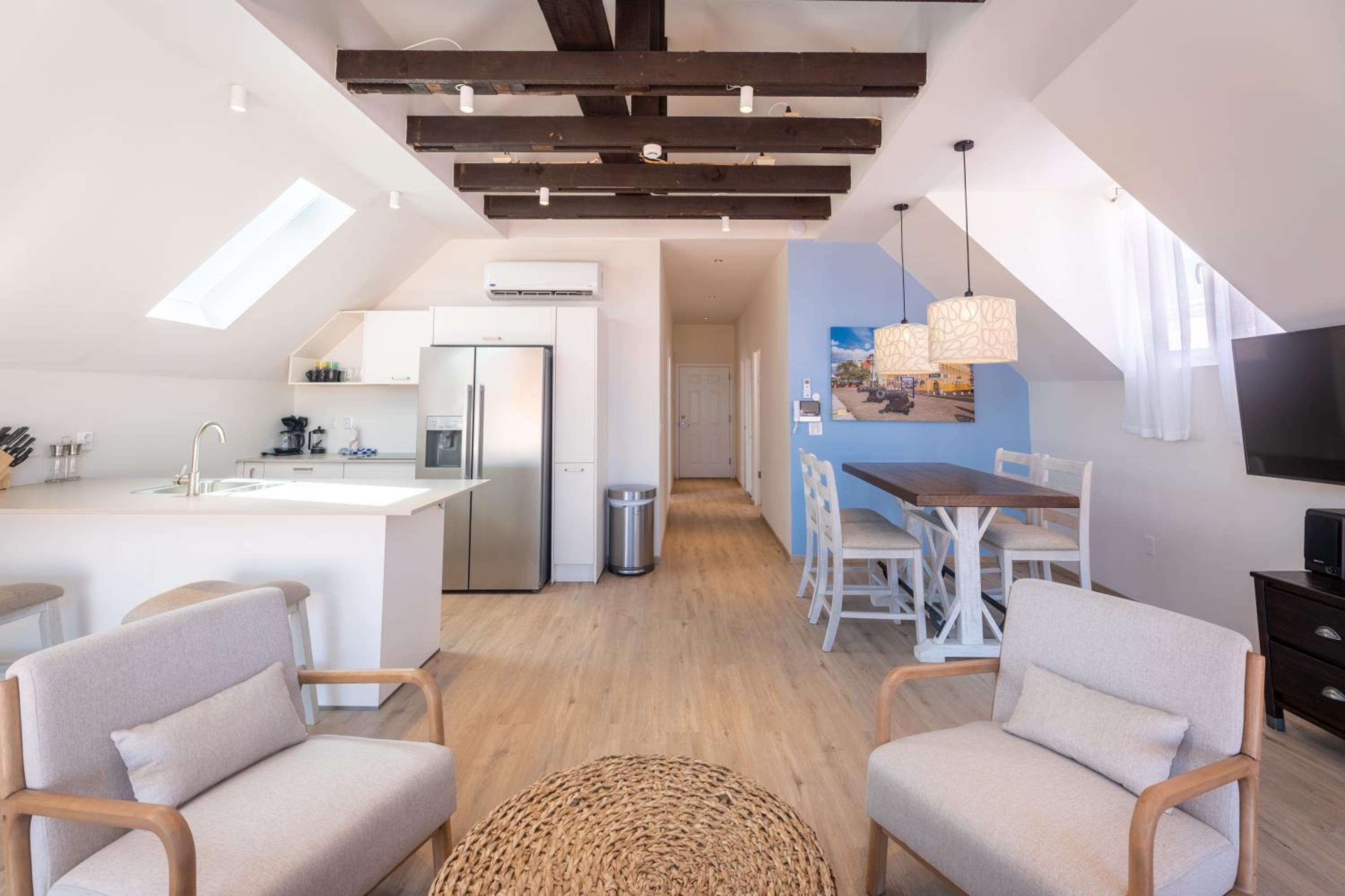 Downtown Dreamstay, Classic 2BR Suites