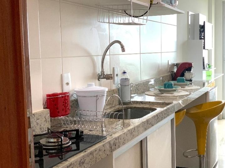 Lindo Flat completo em Intermares 404
