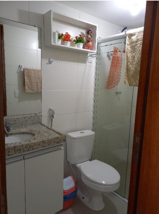 Lindo Flat completo em Intermares 404
