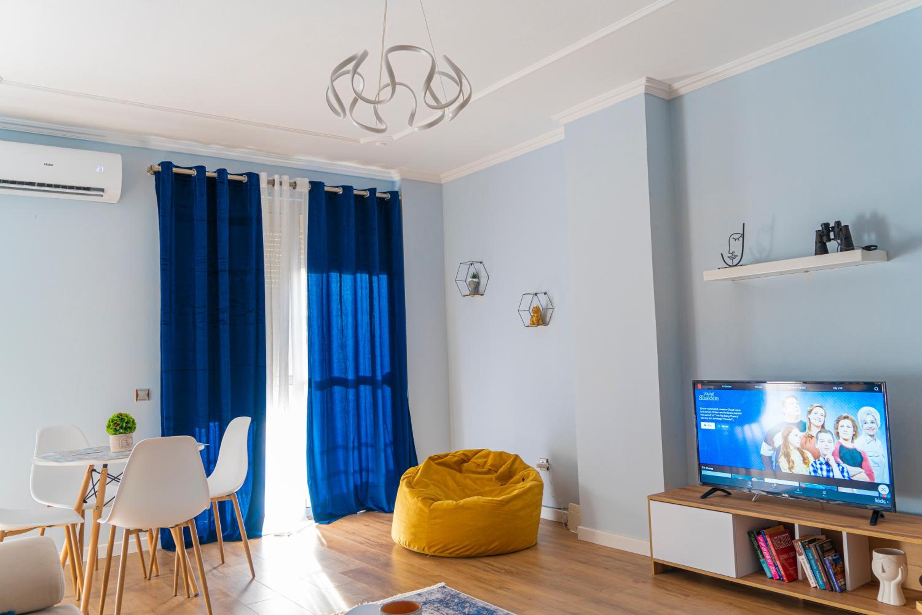 Cane Apartment New Bazaar