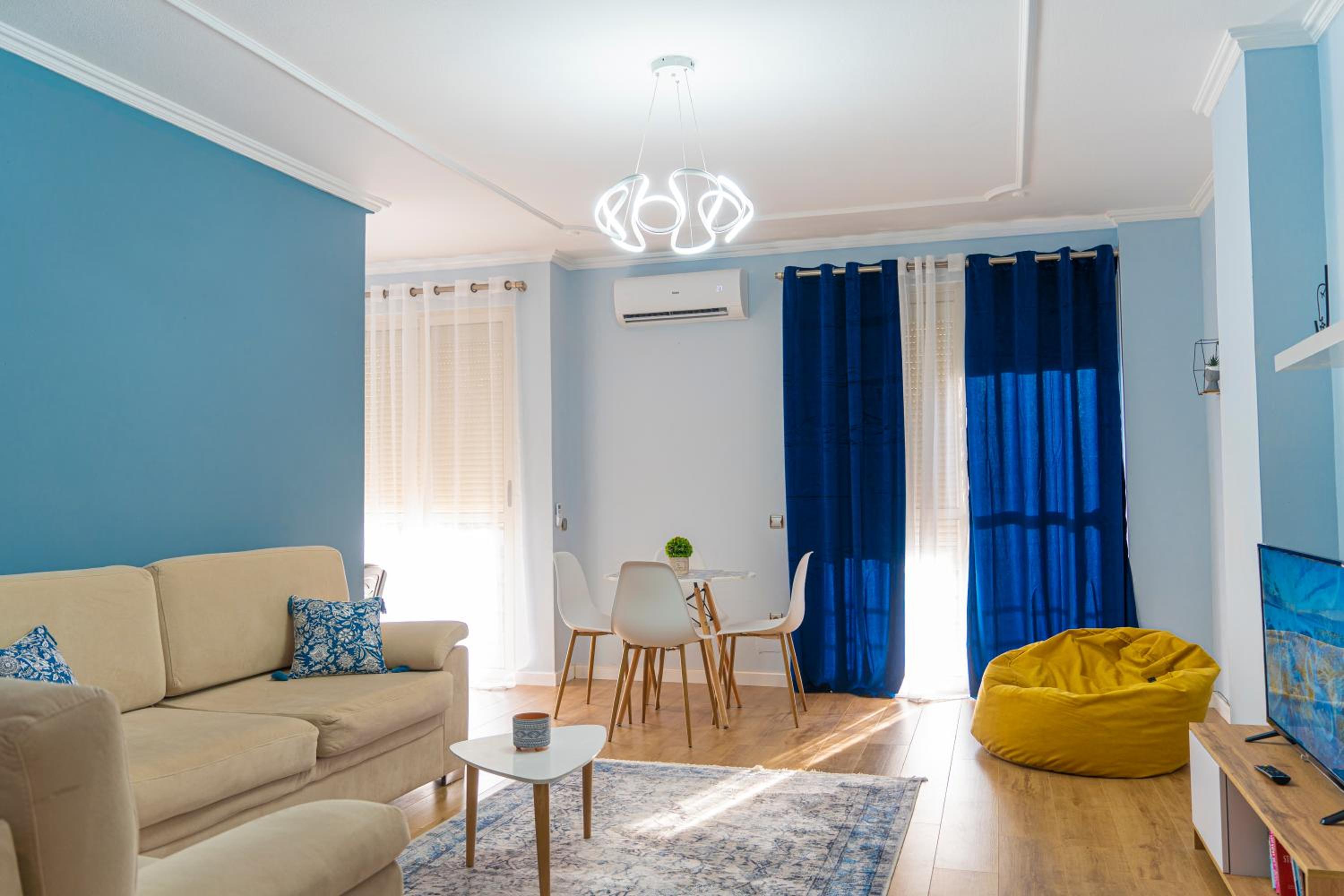 Cane Apartment New Bazaar